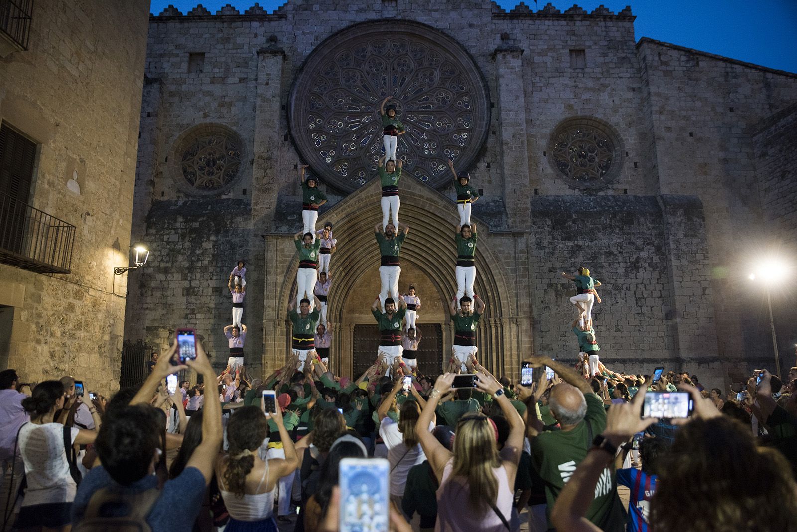 Els Castellers de Sant Cugat a la Diada de la Llotgeta FOTO: Bernat Millet