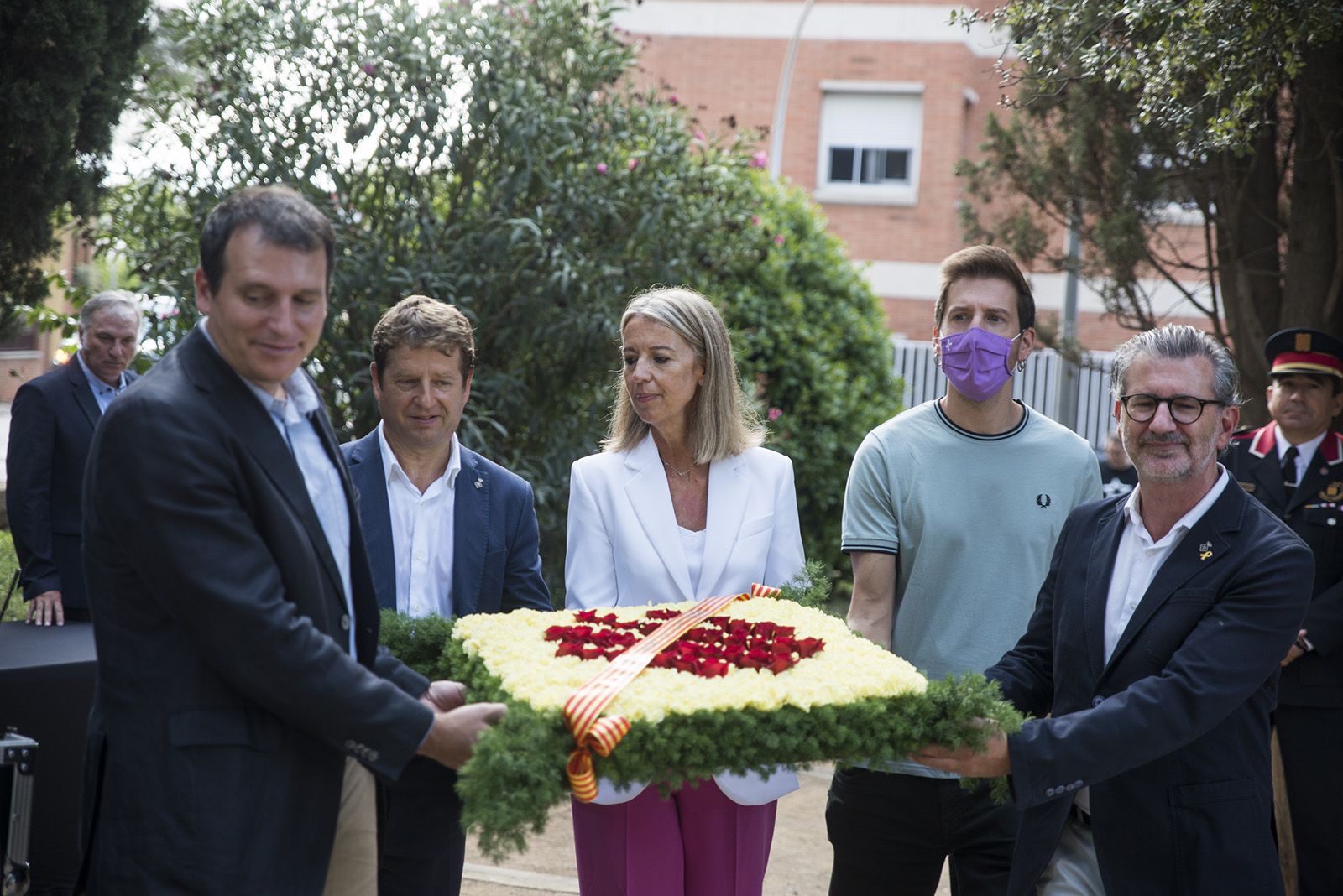 El Ple municipal fa l'Ofrena floral a Rafael Casanova. Foto: Bernat Millet.