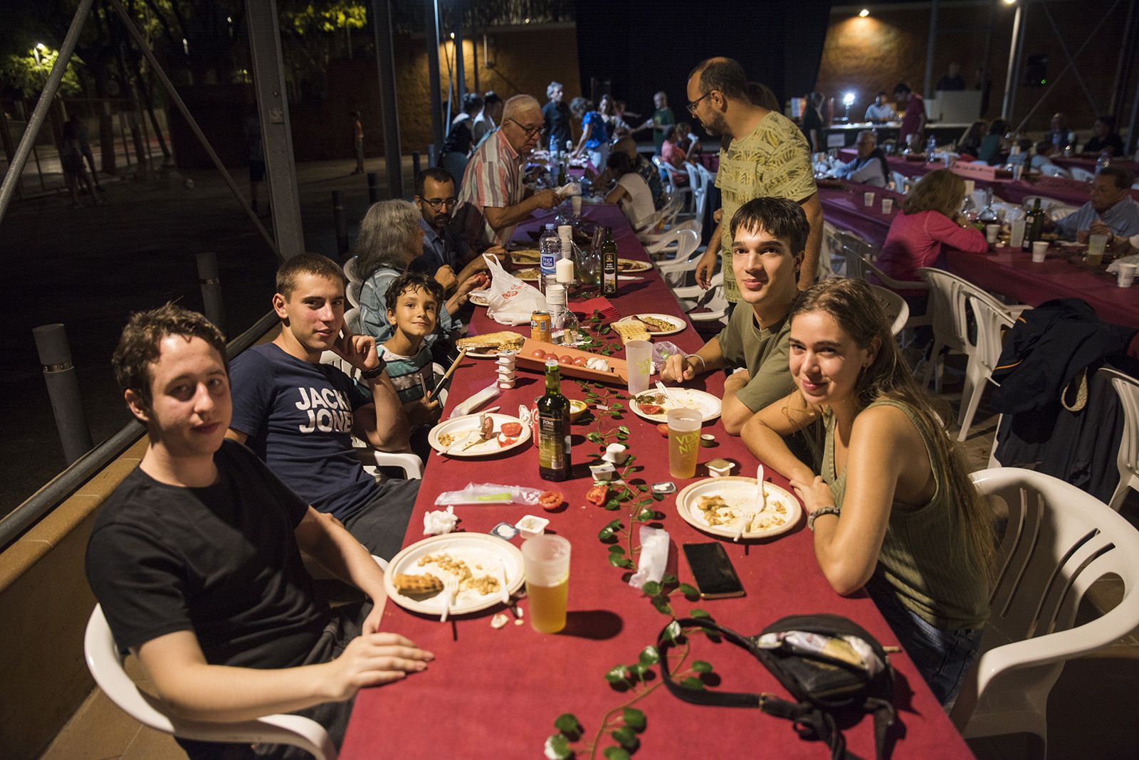 Botifarrada de Festa Major de Valldoreix. Foto: Bernat Millet.