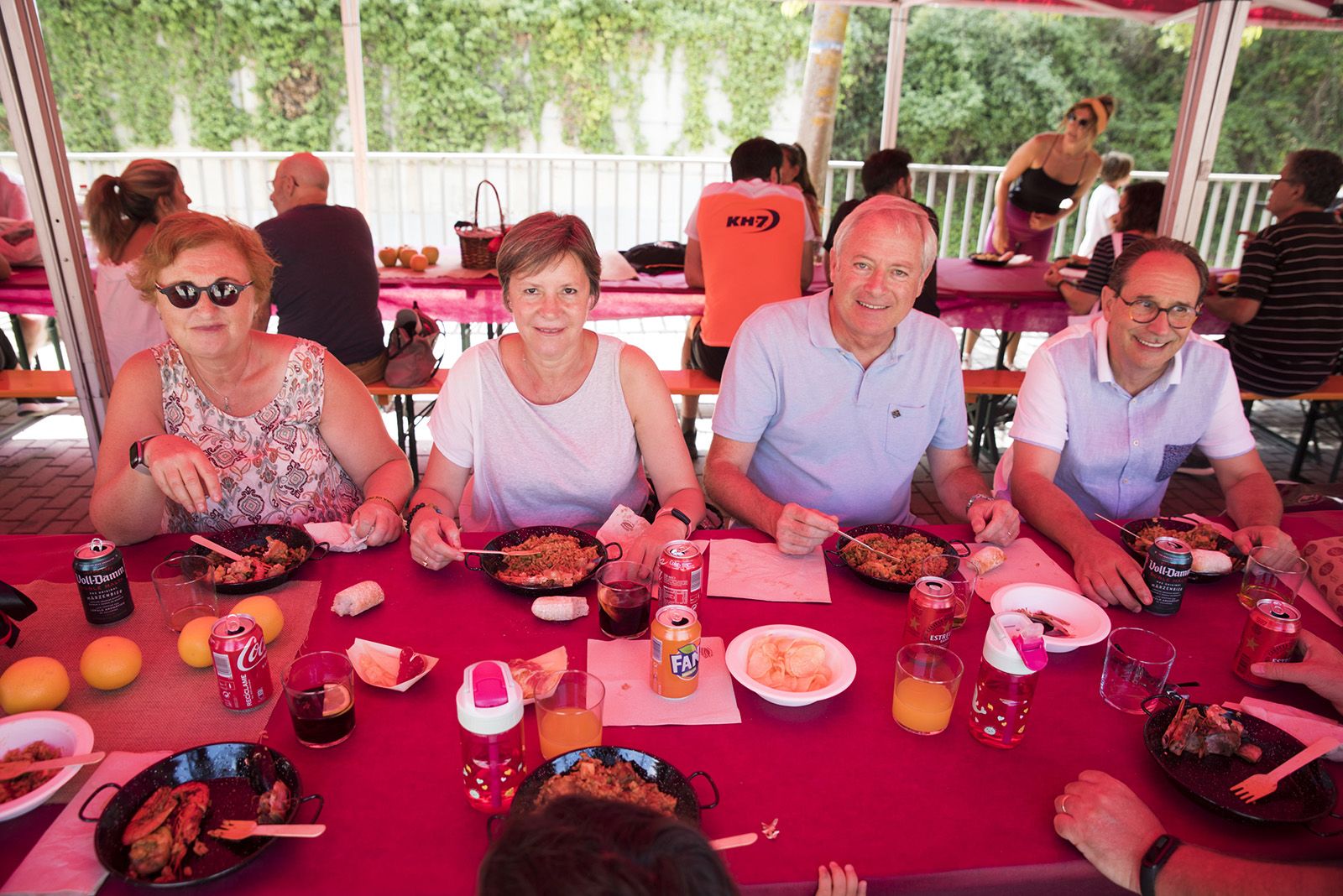 Arròs popular de Festa Major de Valldoreix. Foto: Bernat Millet.