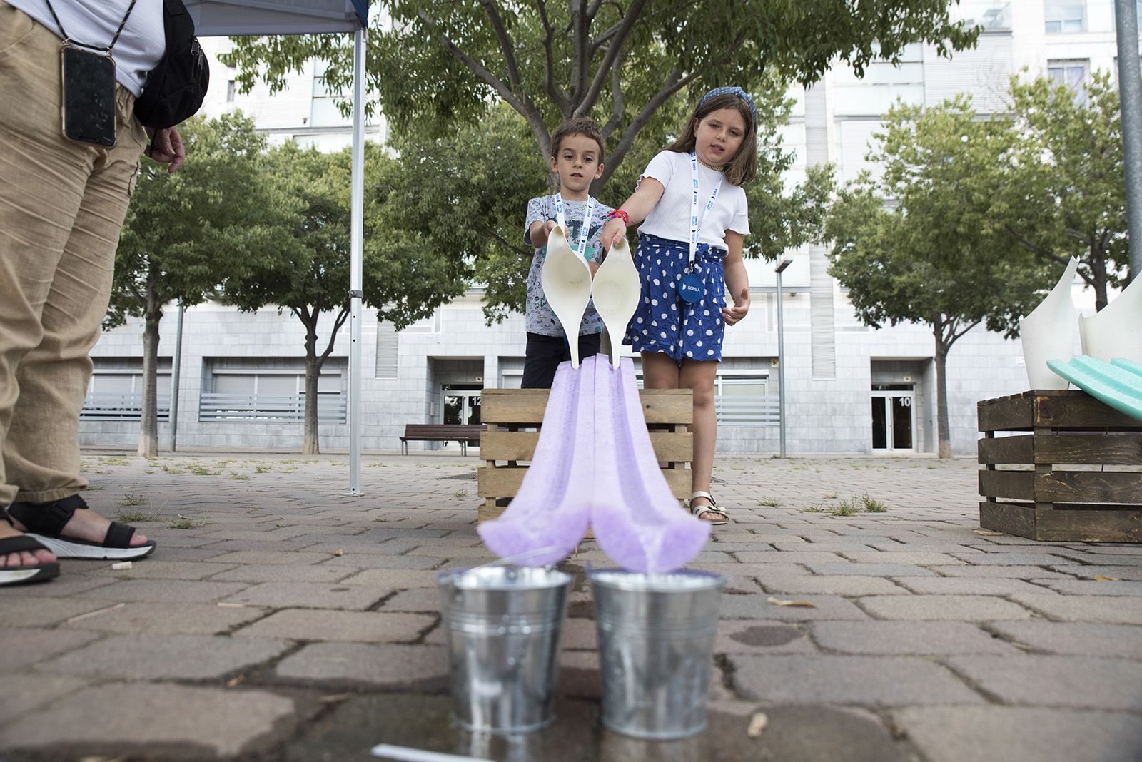 Aprendre a valorar l'aigua amb Sorea a la Festa Major de Volpelleres. FOTO: Bernat Millet