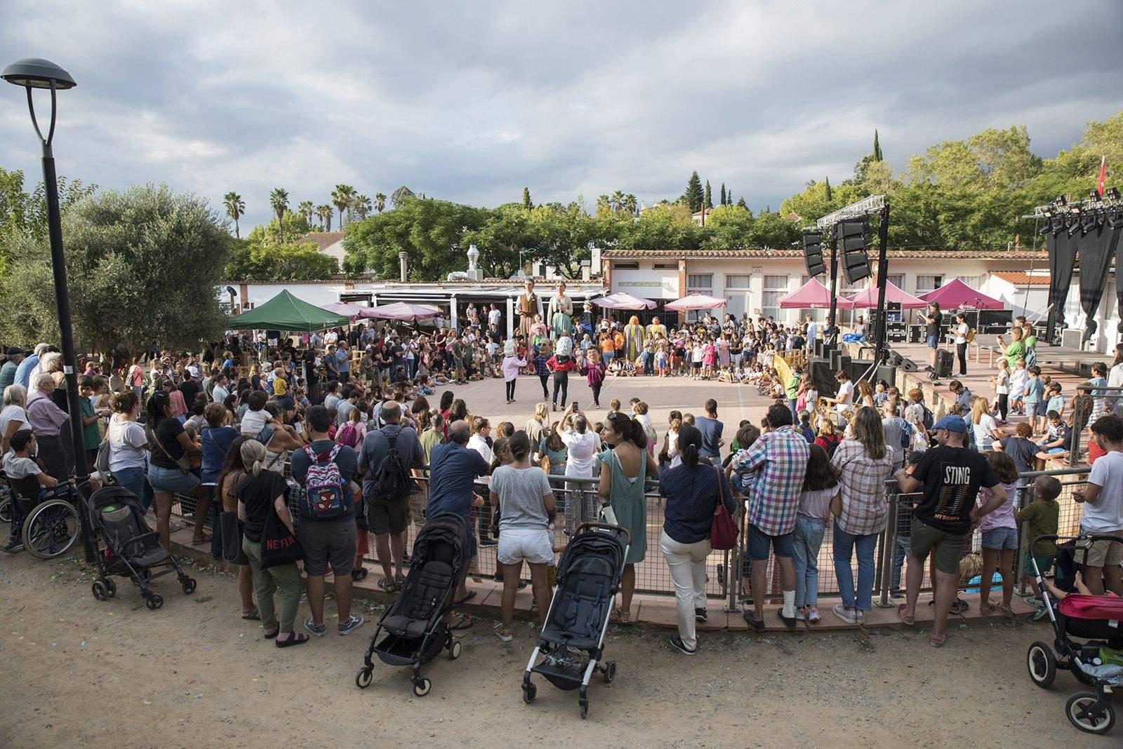 Ballada de Gegants i presentació oficial dels Gegants de Valldoreix durant la Festa Major de Valldoreix . FOTO: Bernat Millet.