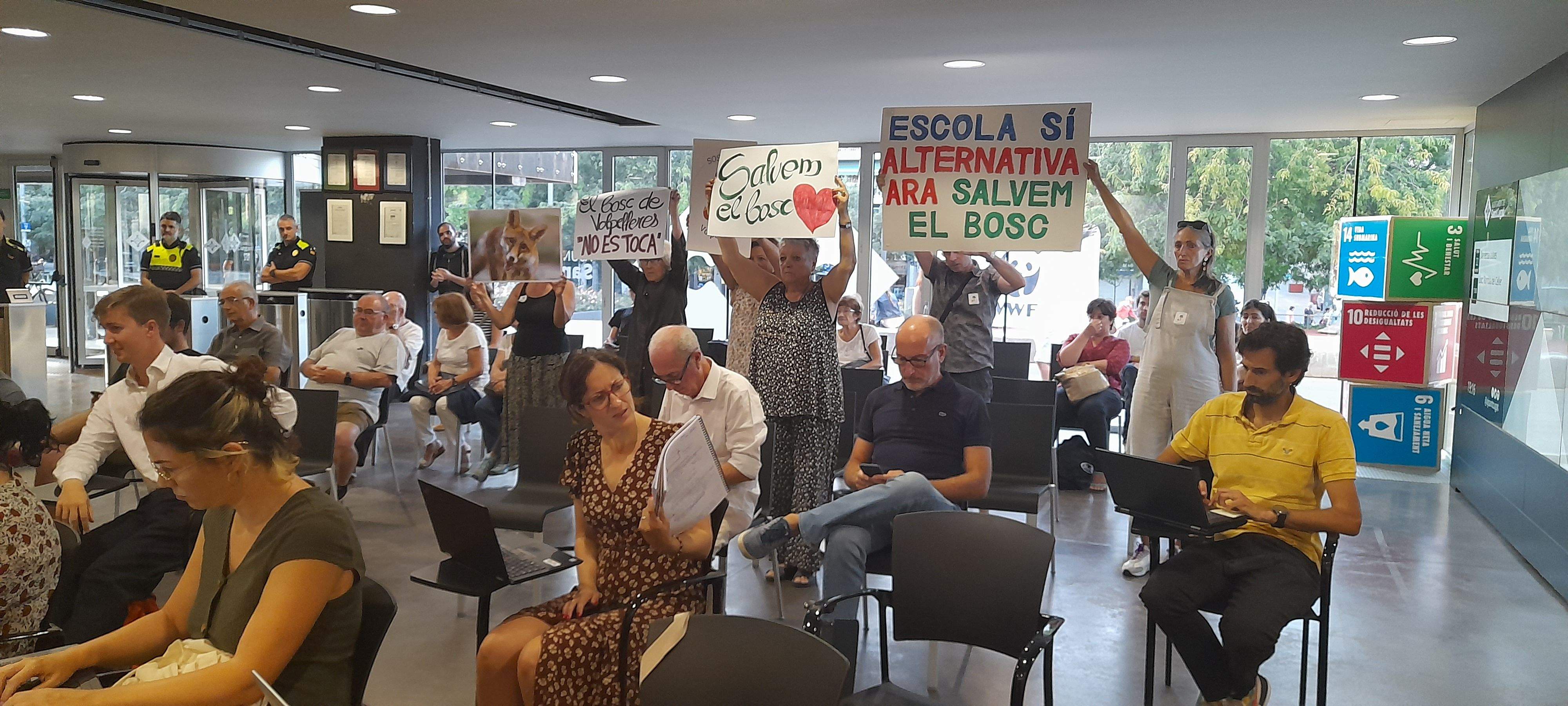 Manifestants a l'audiència pública de setembre. FOTO: Cristina Cabasés