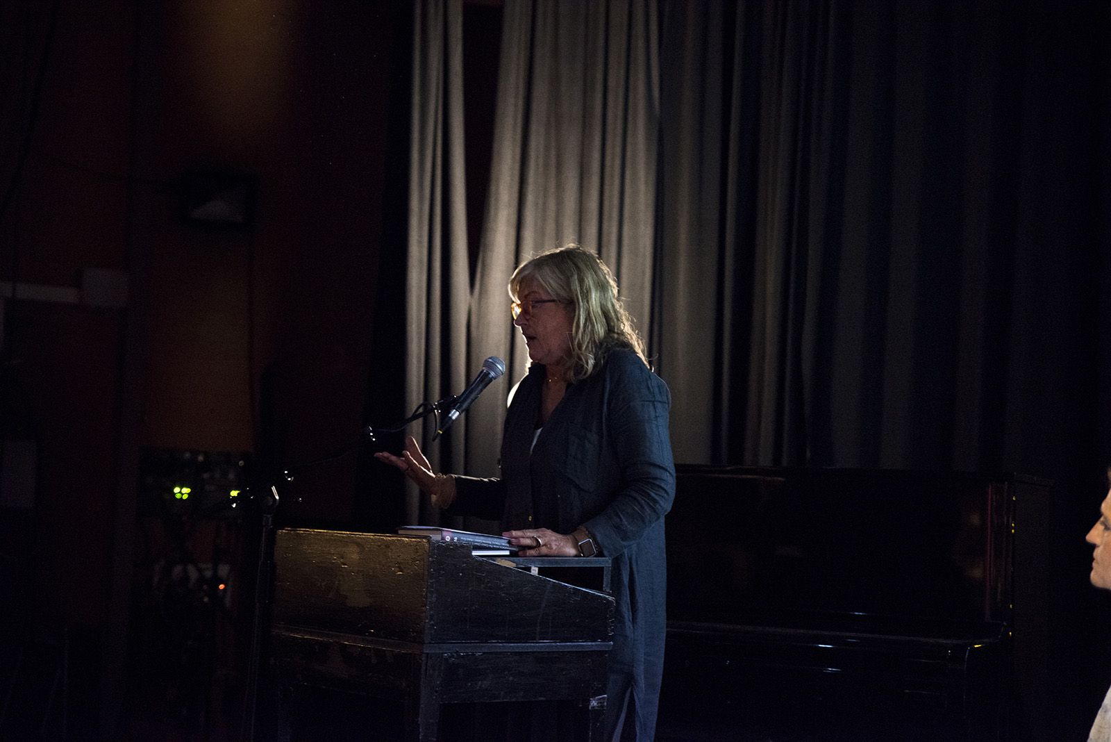 Presentació del llibre "Correspondència entre Pau Casals i Josep Tarradellas, Antoni Rovira i Virgili, Ventura Gassol i Adrià Gual" de les escriptores Anna Dalmau i Anna Mora. FOTO: Bernat Millet.