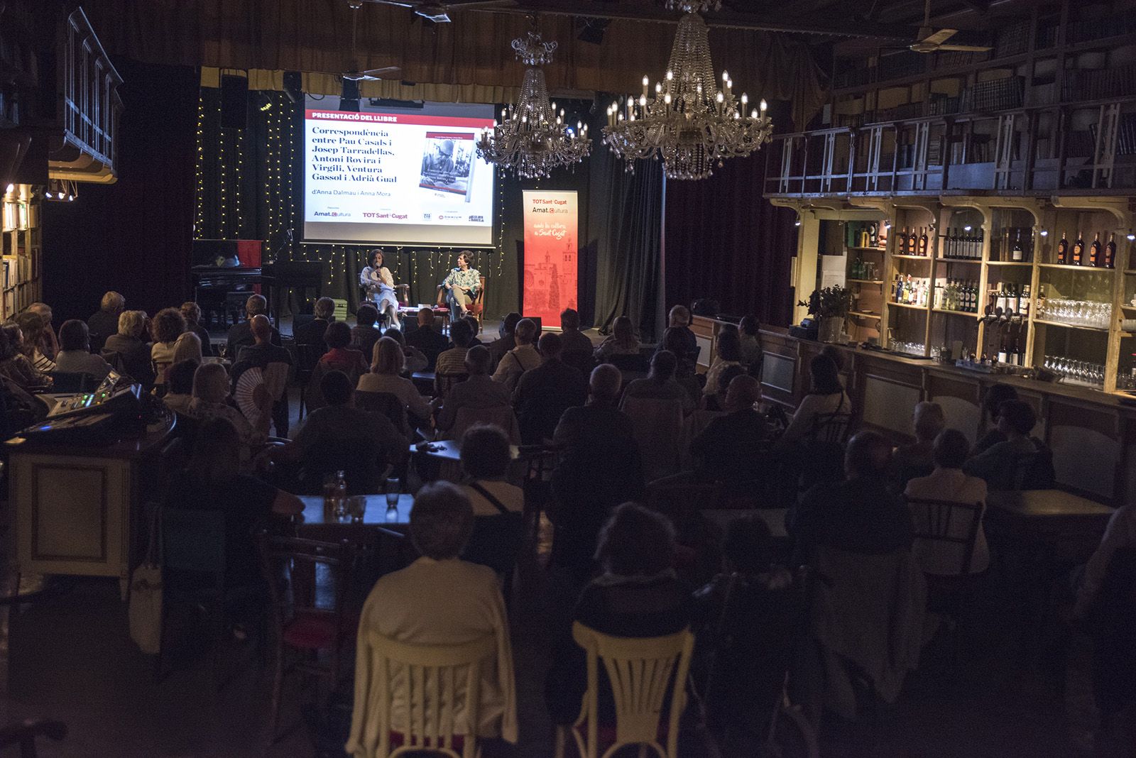 Presentació del llibre "Correspondència entre Pau Casals i Josep Tarradellas, Antoni Rovira i Virgili, Ventura Gassol i Adrià Gual" de les escriptores Anna Dalmau i Anna Mora. FOTO: Bernat Millet.