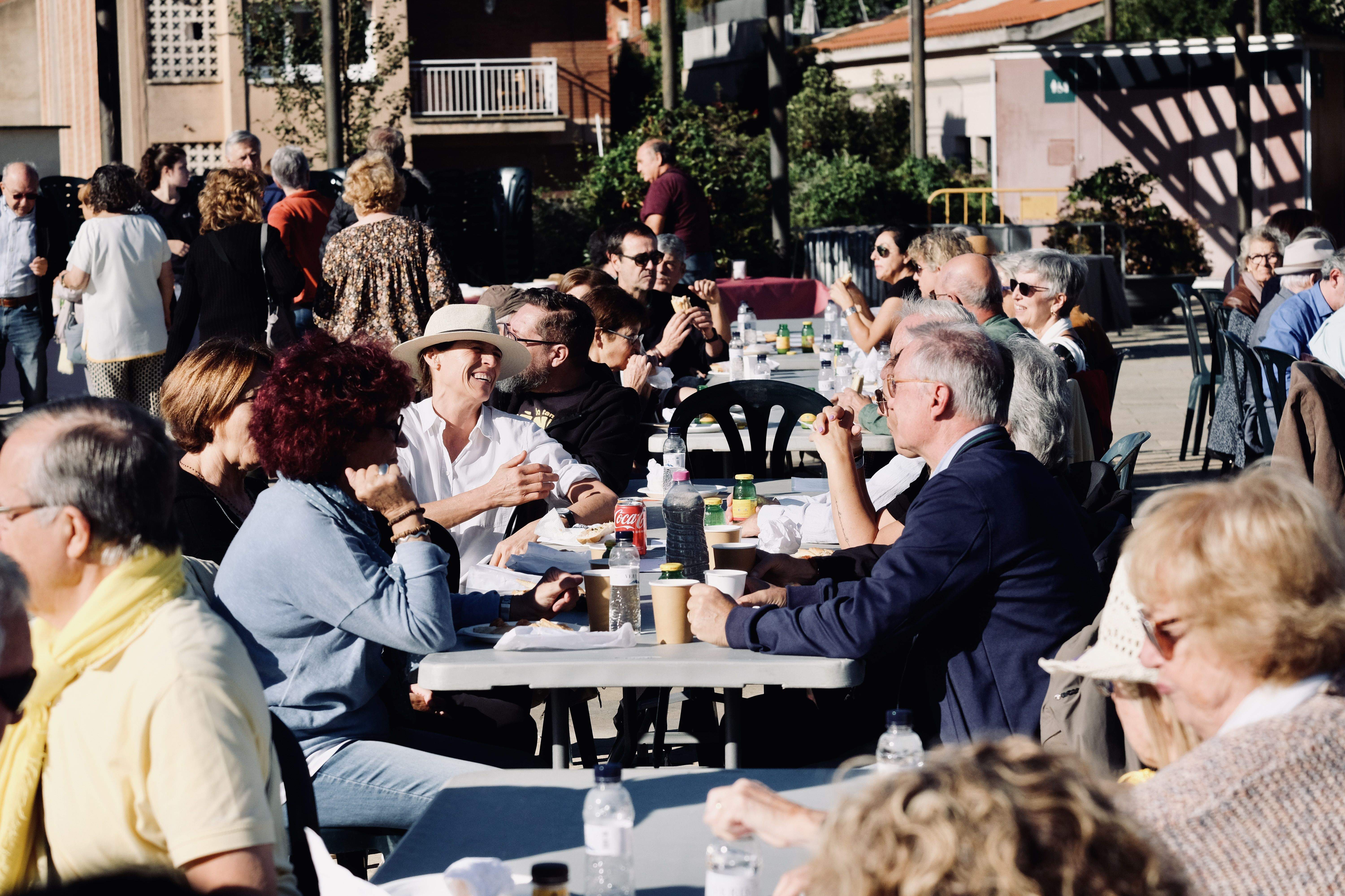 Esmorzar per la celebració del dia 1 d'octubre. FOTO: Ale Gómez