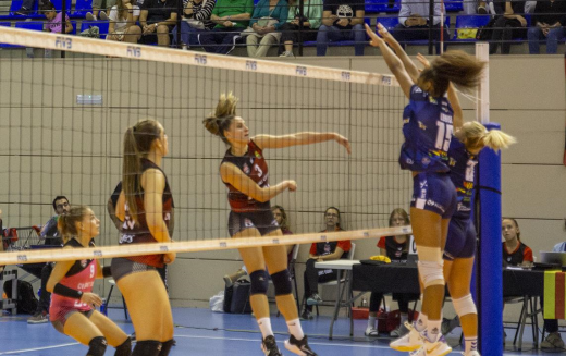 El DSV Club Voleibol Sant Cugat es retroba amb el triomf al Pavelló de Valldoreix. FOTO: RFEVB