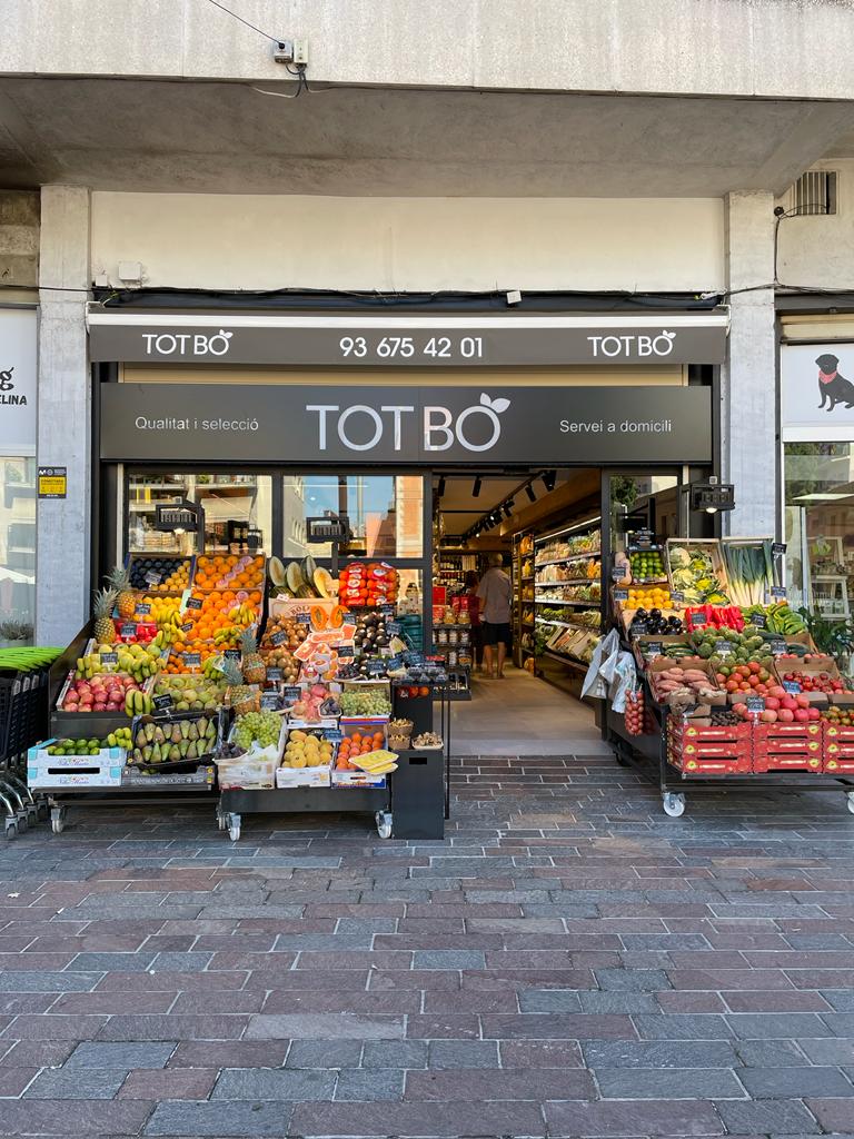 Exterior del reformat TOT BO FOTO: Paula Piñol