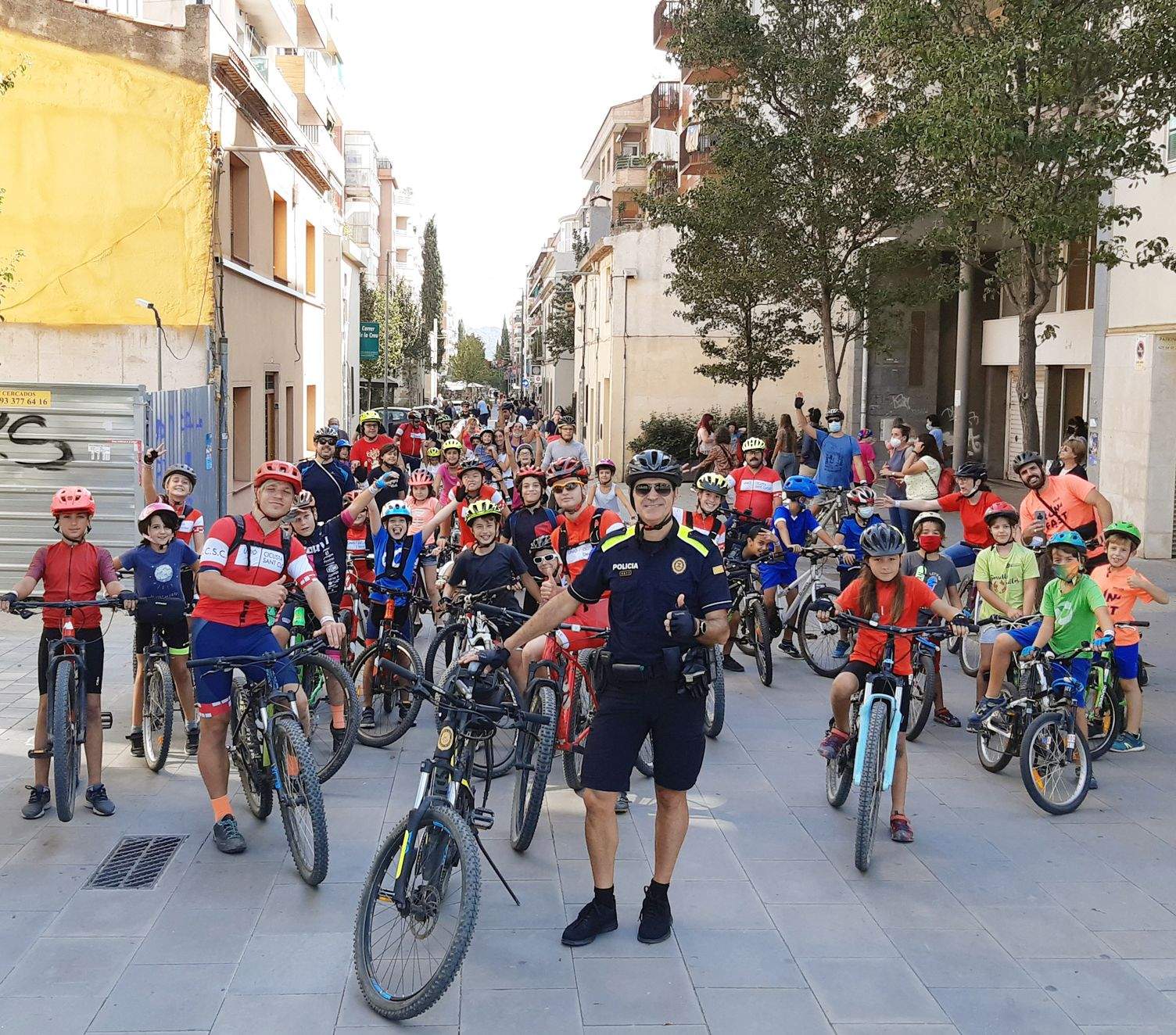 Pedalada popular a la Festa Major del barri Monestir Sant Francesc. FOTO: Cedida