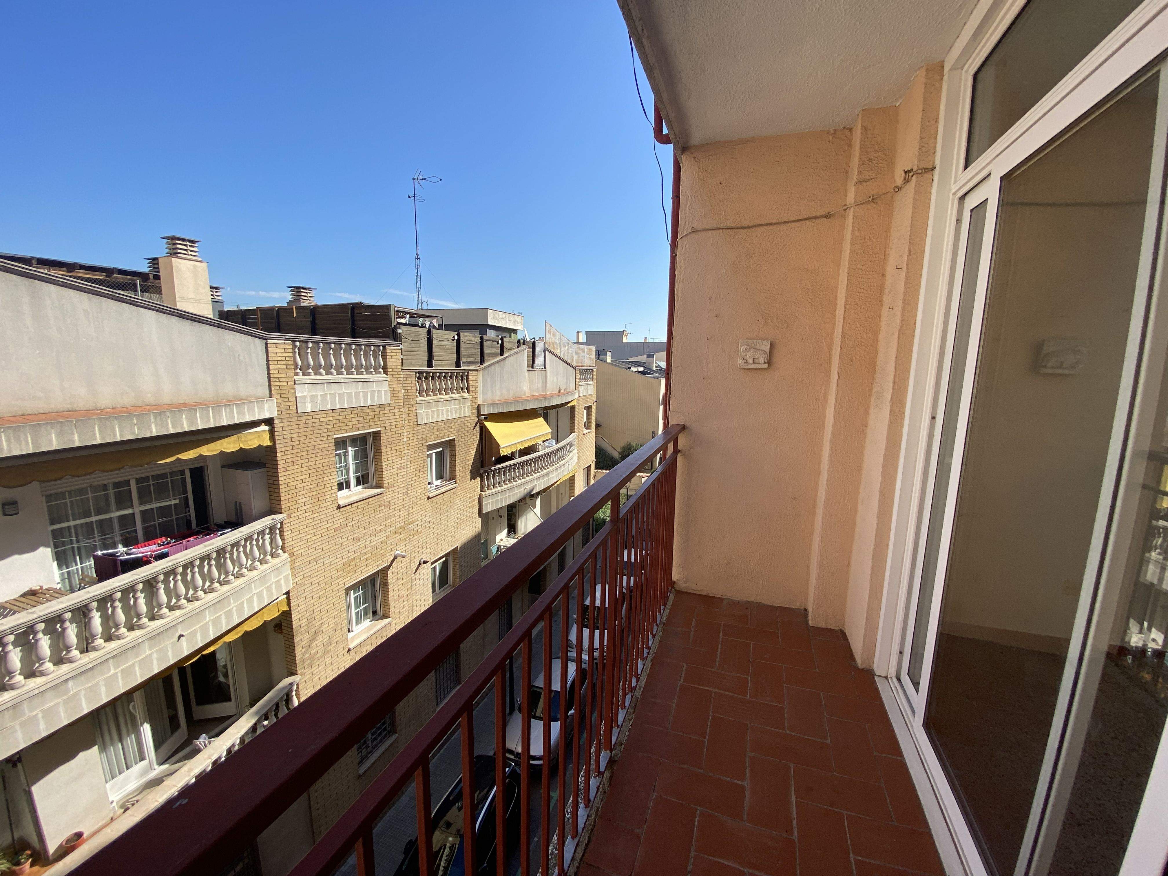 Terrassa del pis al barri del Monestir de Sant Cugat de la immobiliària ORGAN. FOTO: Cedida