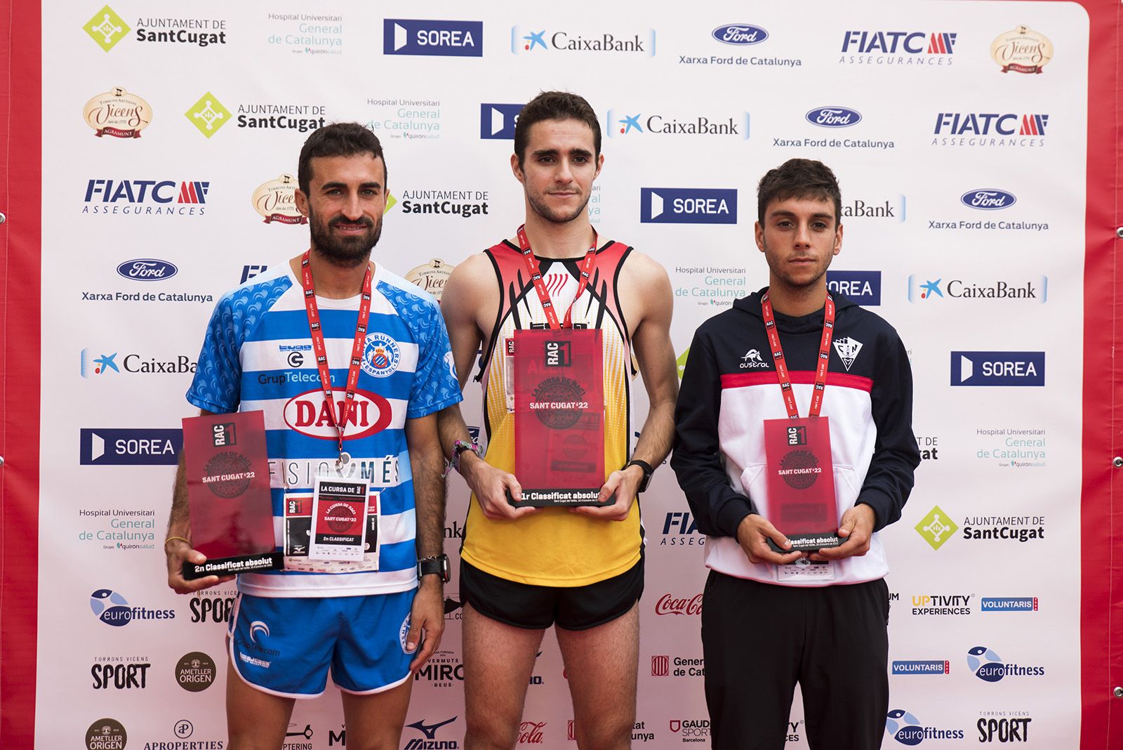 Guanyadors de La Cursa de Rac1 a Sant Cugat. FOTO: Bernat Millet.