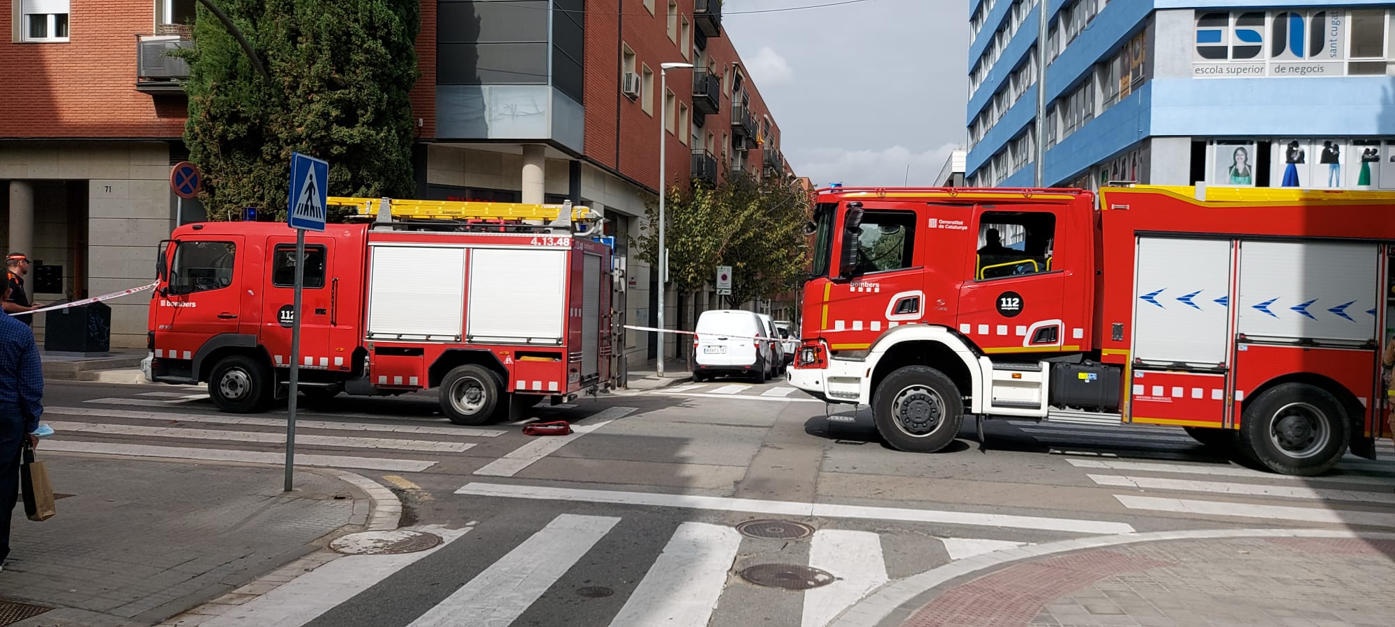 Els Bombers estan treballant en una fuga de gas a Sant Cugat. FOTO: TOT Sant Cugat