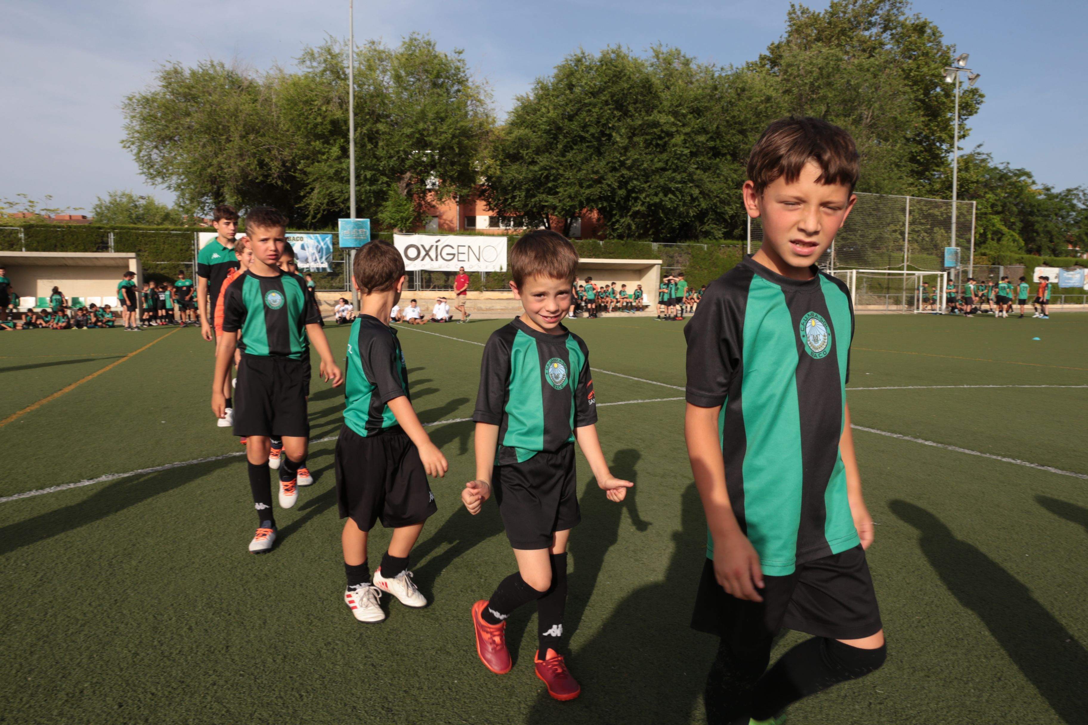 Els jugadors al camp. FOTO: CFU Mira-sol Baco