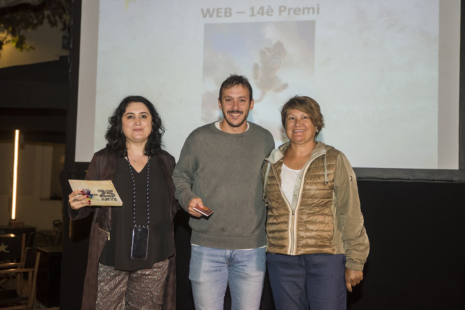 Entrega de premis del TOT Fotoportada 2022. FOTO: Bernat Millet.