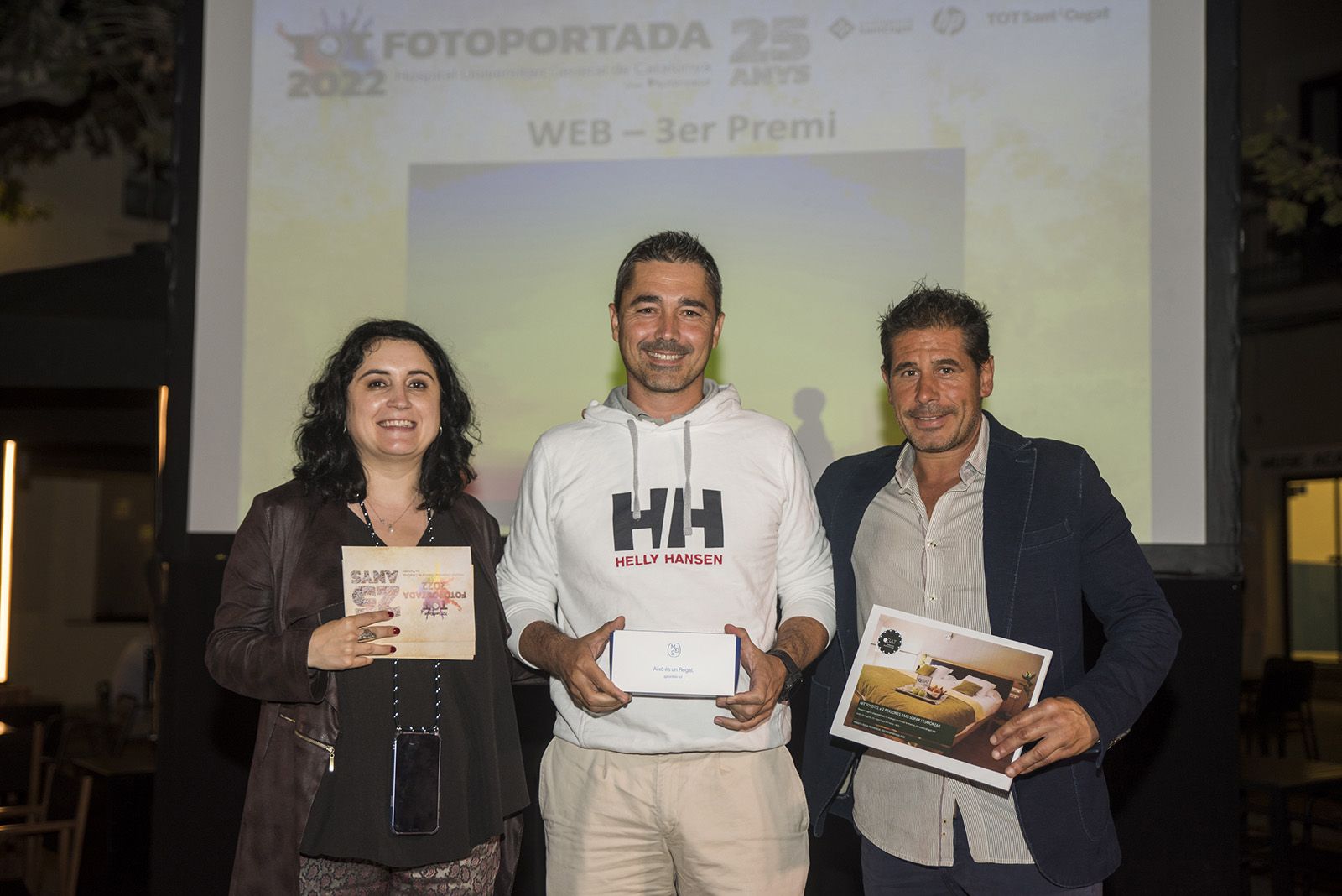 Entrega de premis del TOT Fotoportada 2022. FOTO: Bernat Millet.