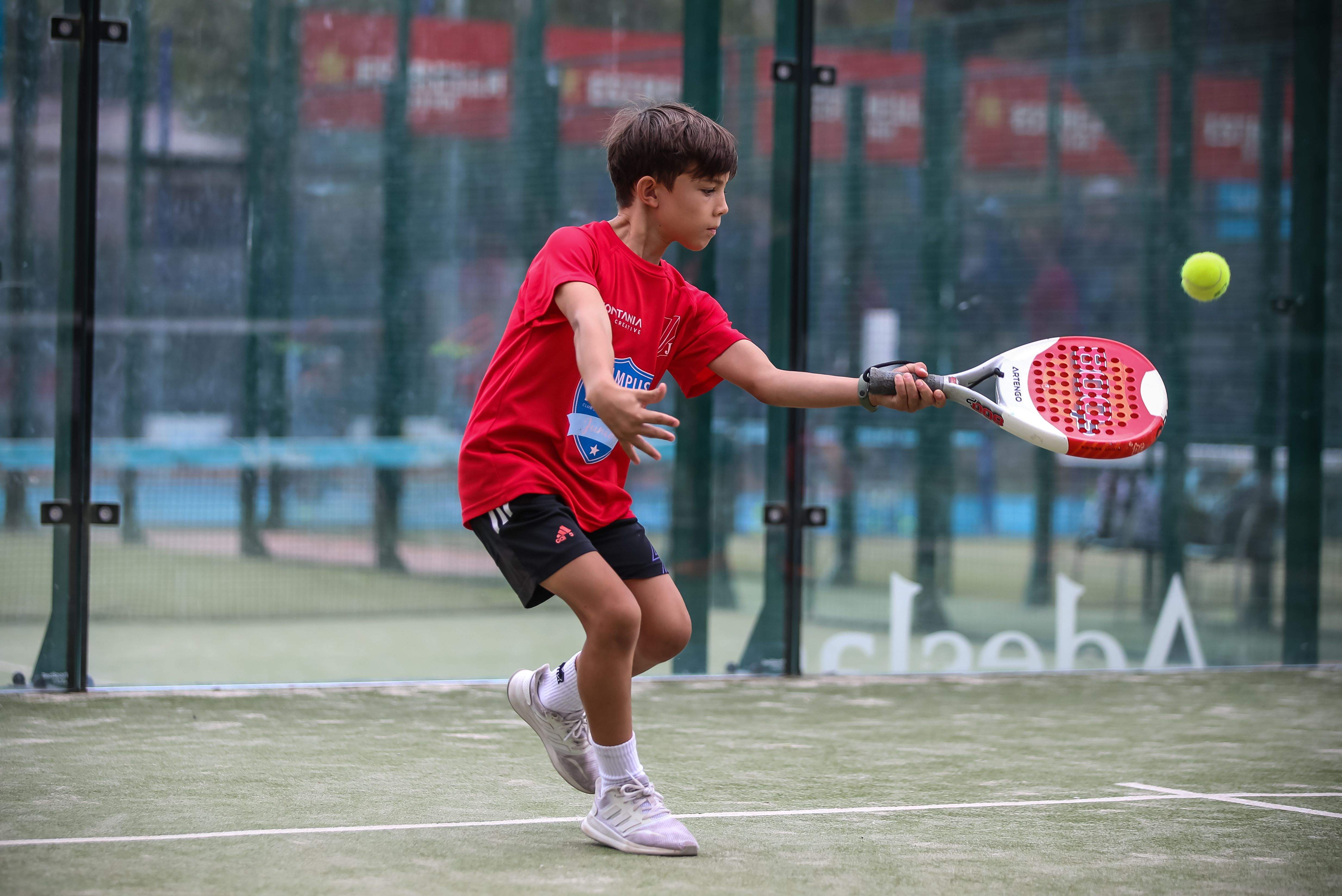 La secció de pàdel del Club Junior 1917. FOTO: Cedida