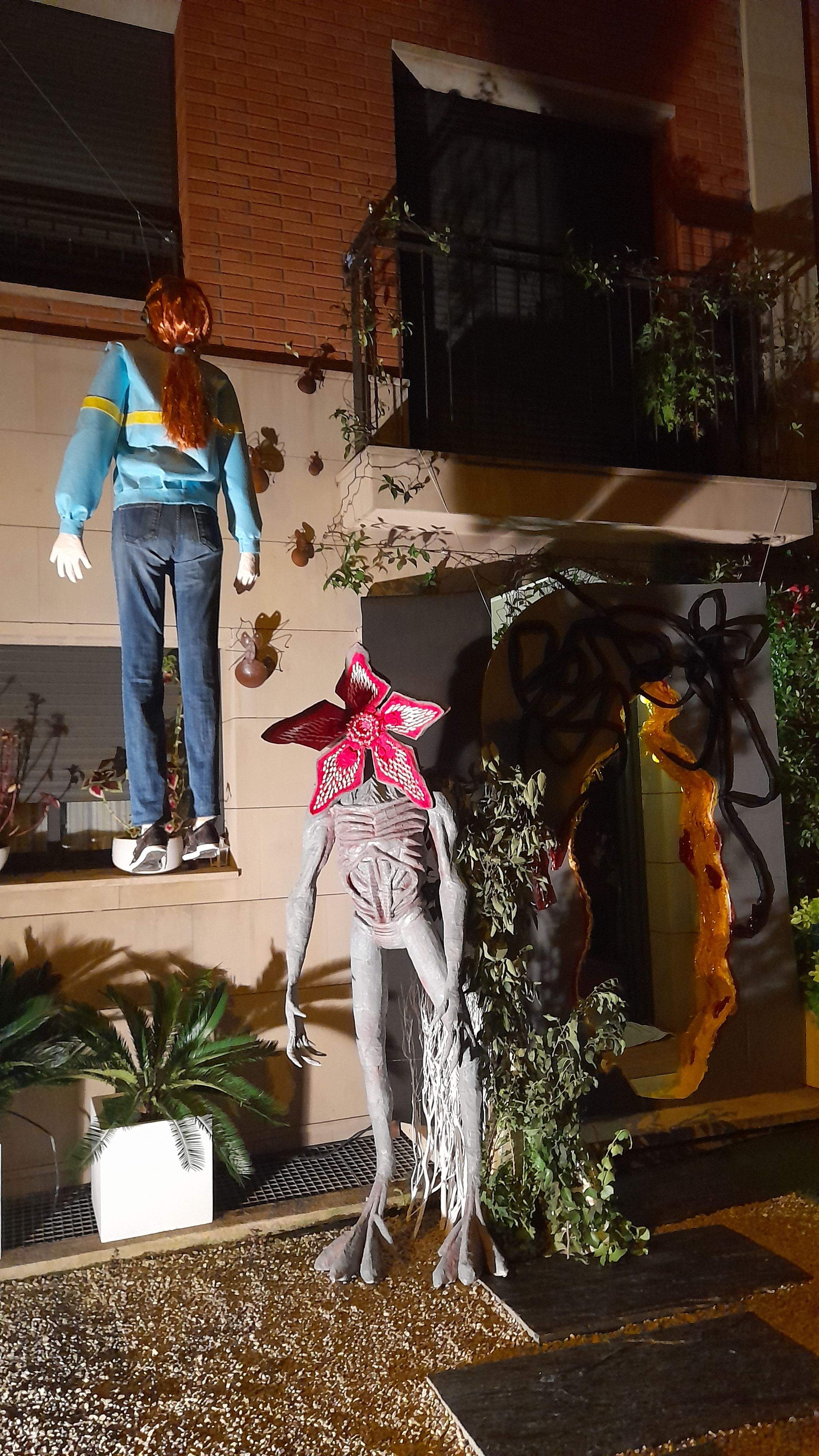 Decoració d'Stranger Things a Mira-sol. FOTO: Cristina Cabasés