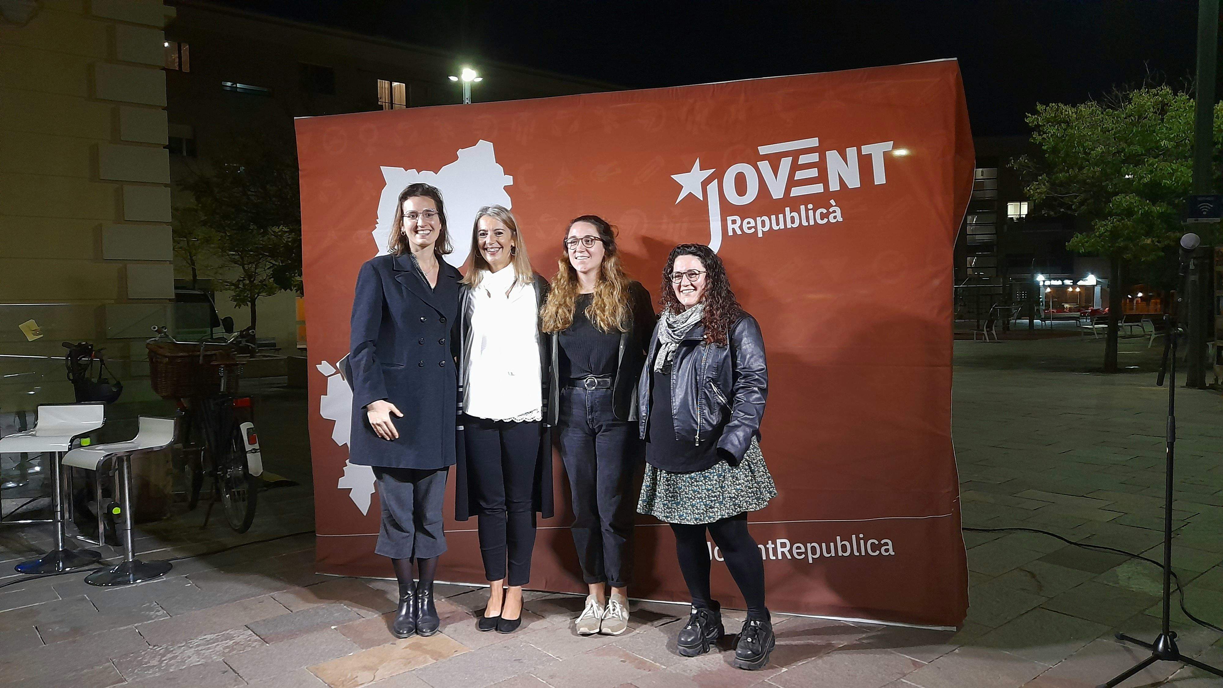 Alba Gordó, Mireia Ingla, Mariona Arnau i Kènia Domènech. FOTO: Cristina Cabasés