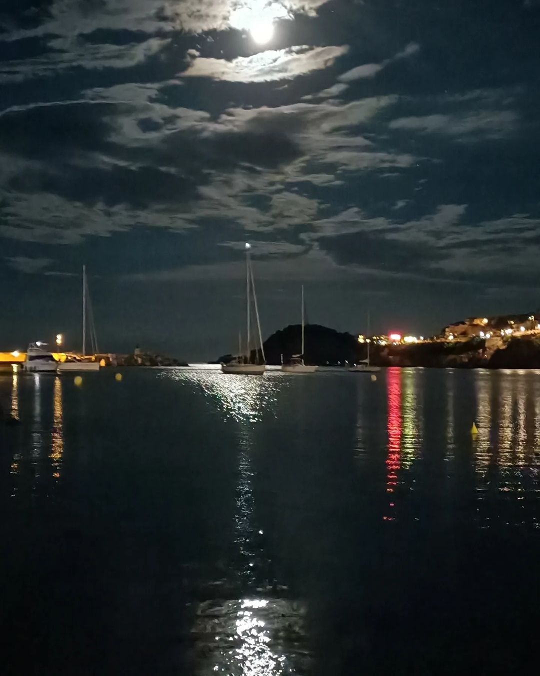 Nit d estiu FOTO: @patriciamc177