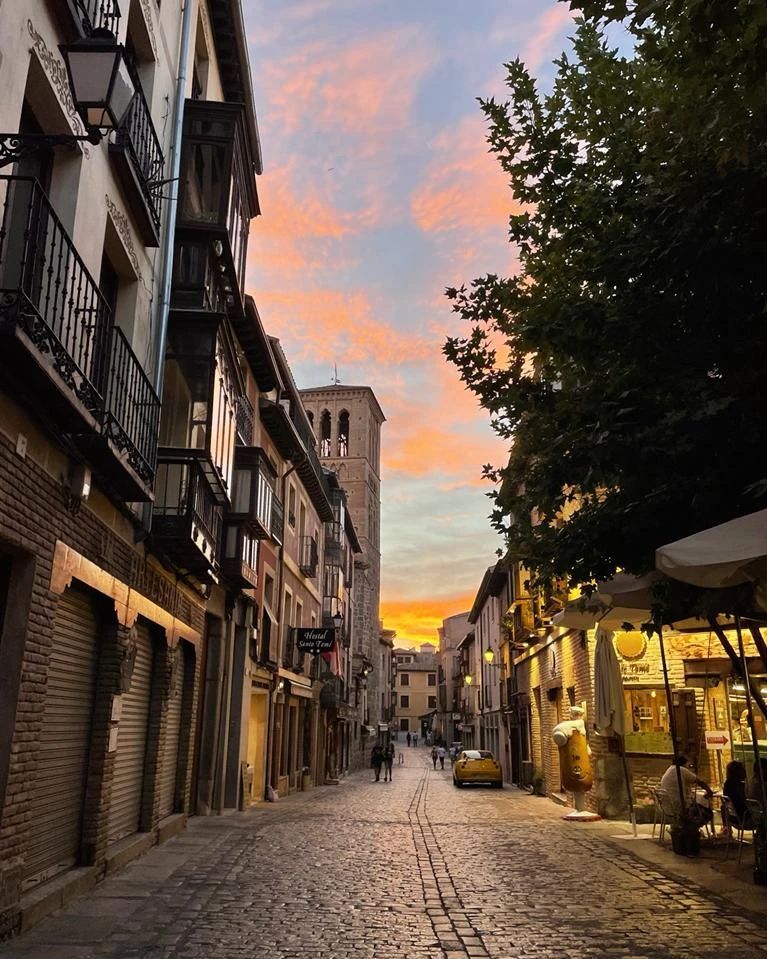 Atardeceres con encanto  - Toledo. FOTO: @mariajosecuqui 