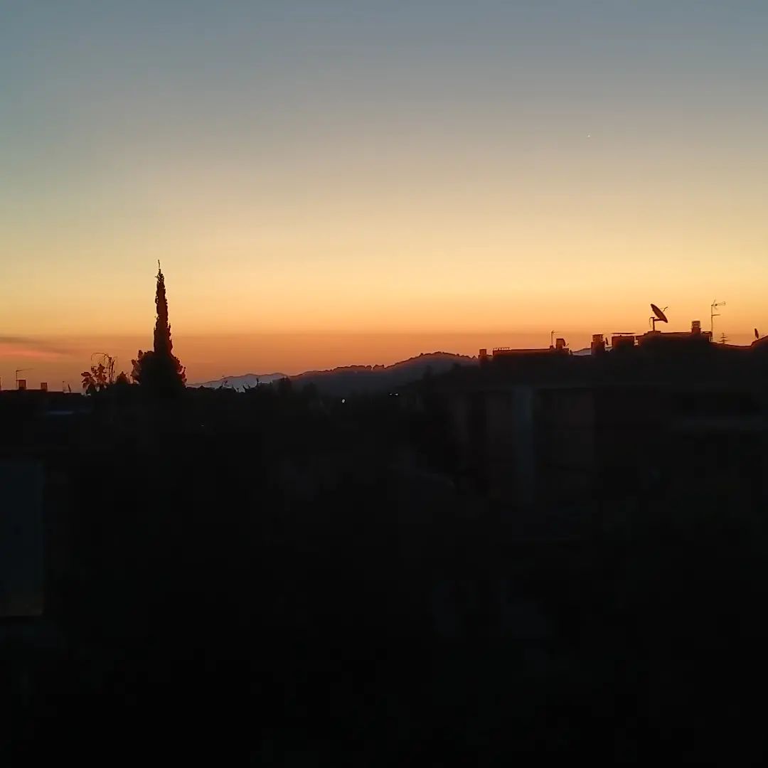 Amanecer!  - Sant Cugat   FOTO: @lisha 3103  