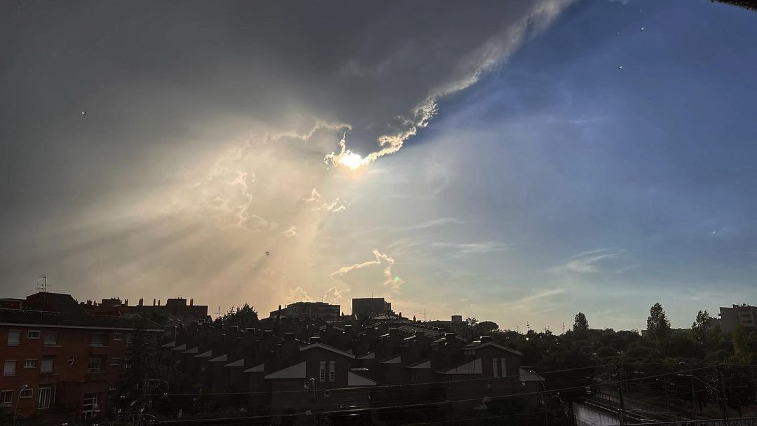 Tormenta d’estiu!!   FOTO: @la_vangoneta 