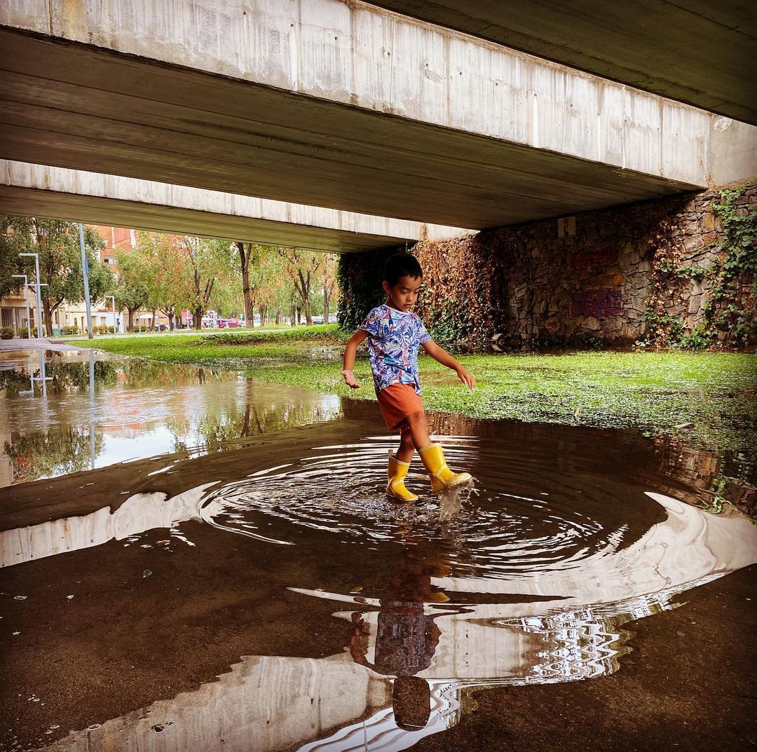 Rescatem les botes d’aigua   FOTO: @jrarmadas  