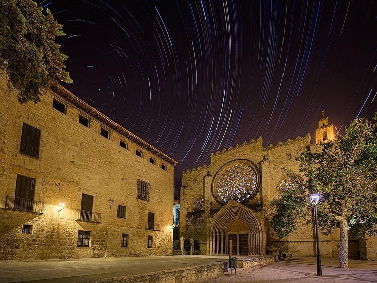 Circumpolar al Monestir de Sant Cugat     FOTO: @jordidefebrer  