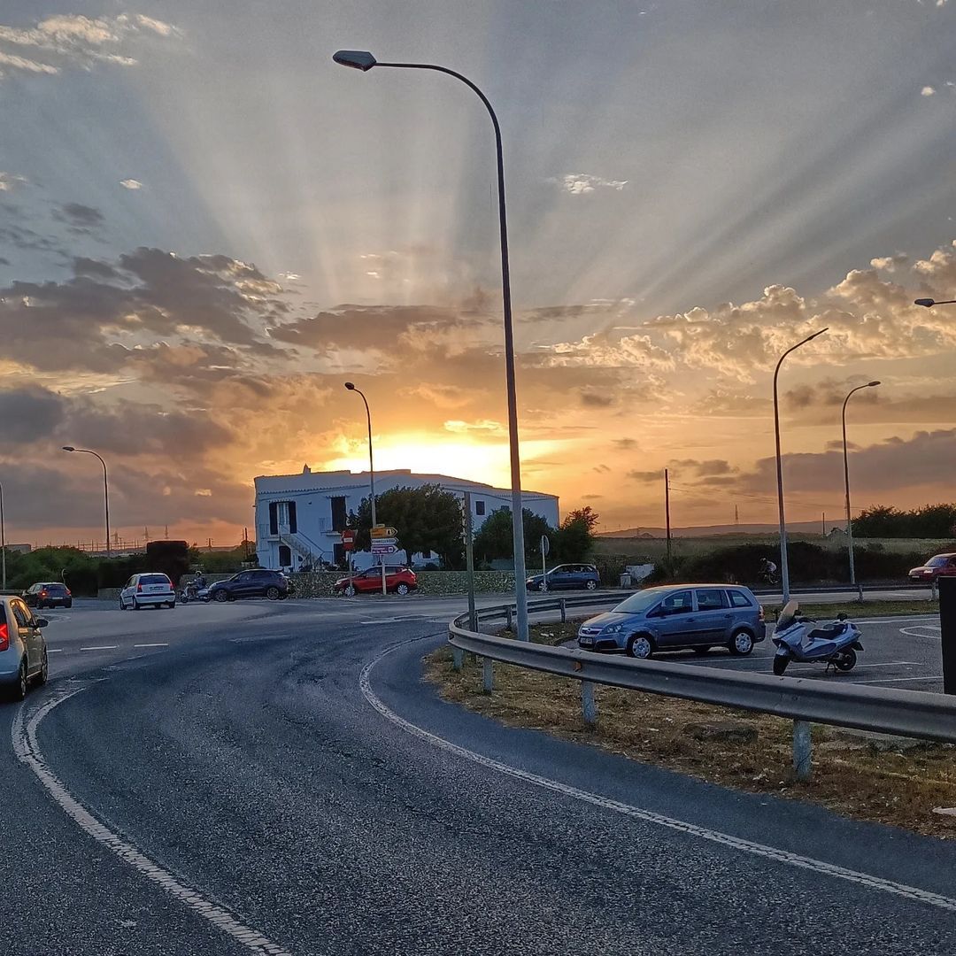 Sobre rodes -  Menorca FOTO: @evecatsith   