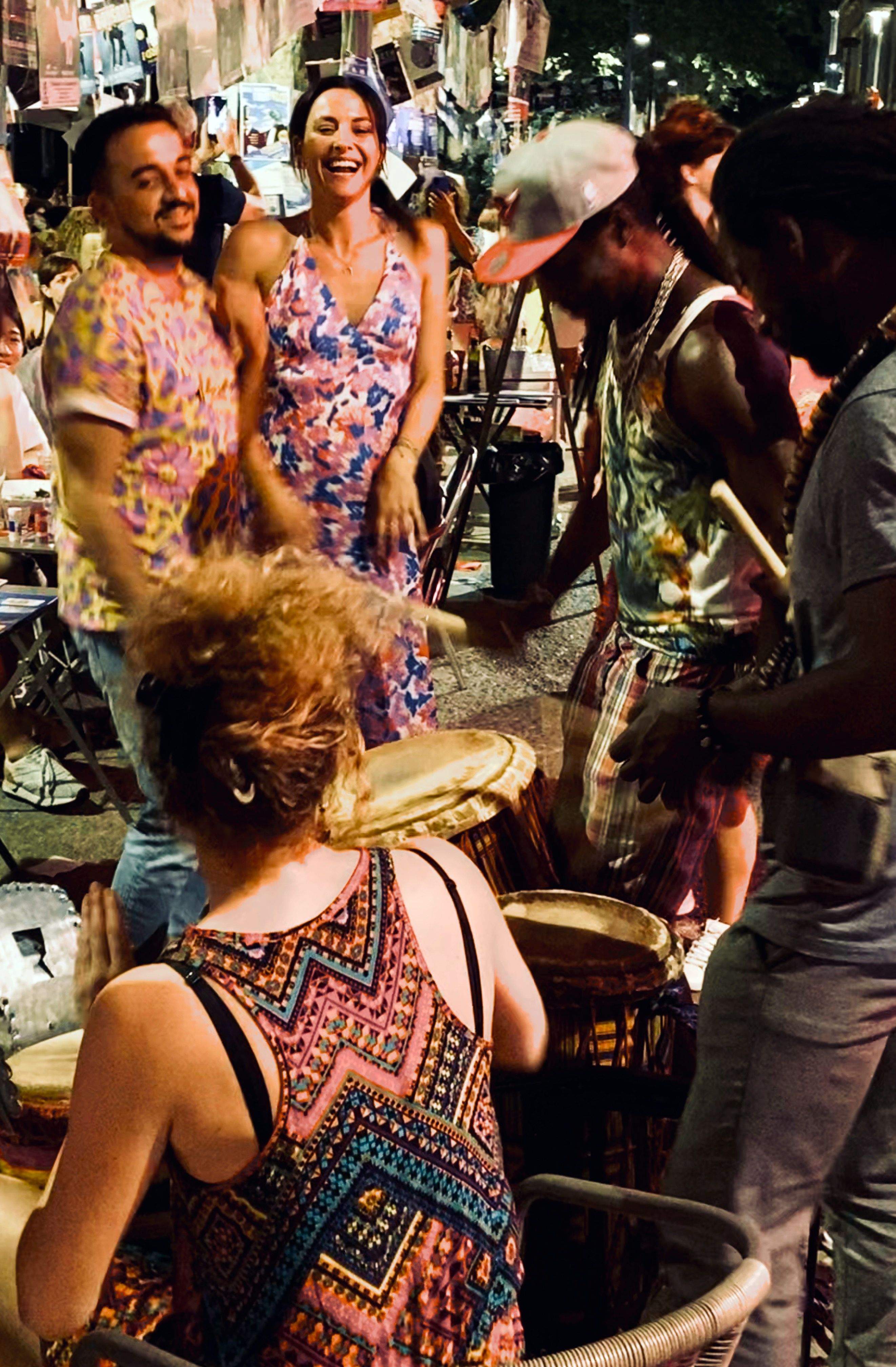 Ball al vespre d'estiu · Avignon FOTO: omilly sam