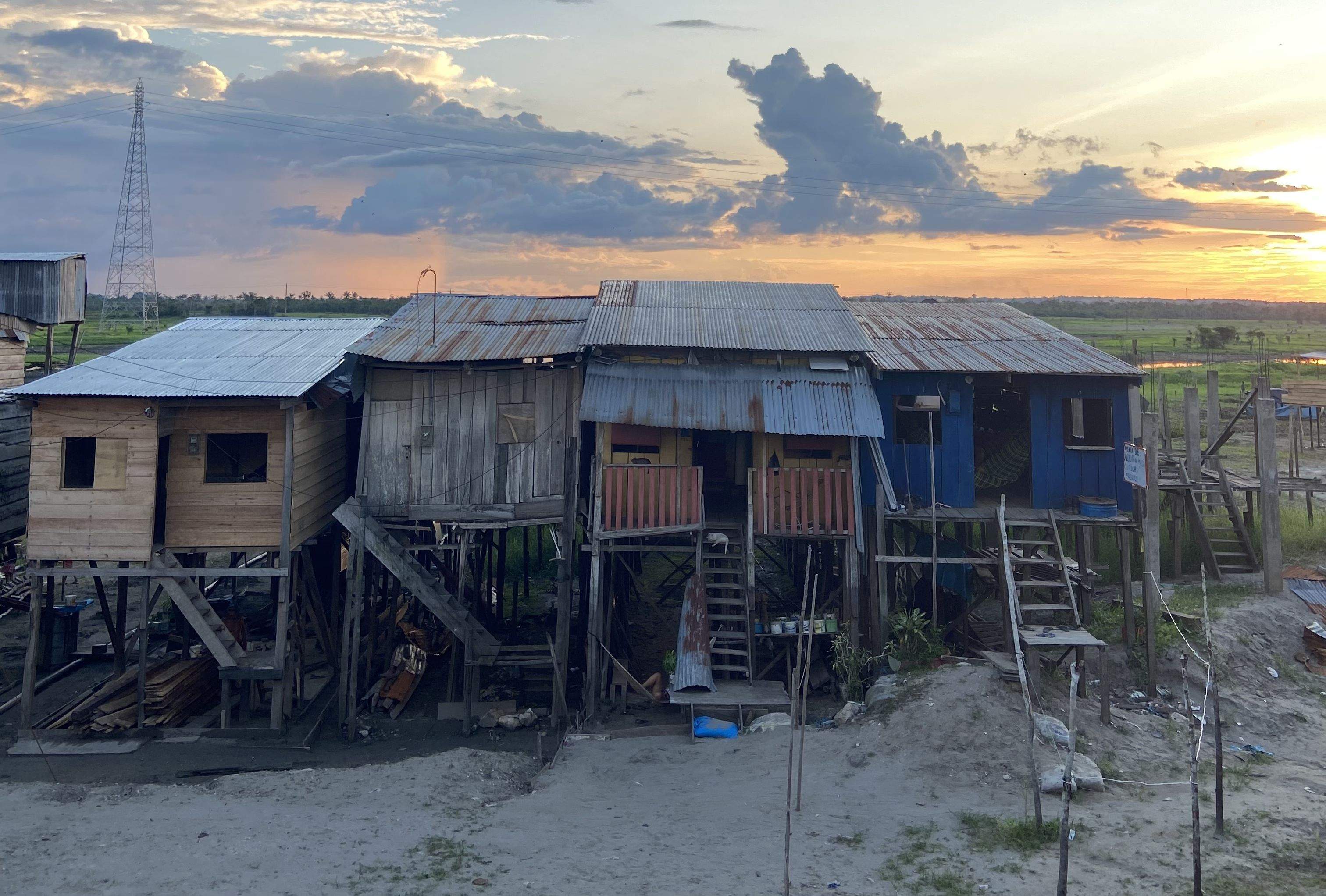 Comunitat afectada per la pobresa · Amazonía, Perú  FOTO: Giulia Schuster