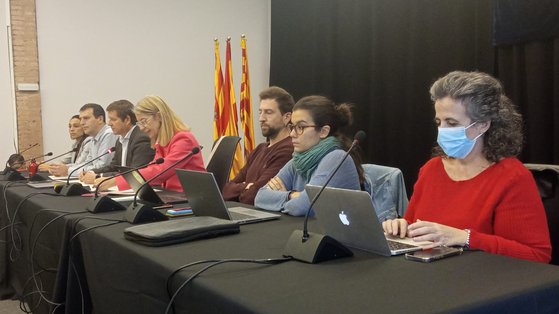 Part del govern de Sant Cugat durant el ple extraordinari per les Ordenances FOTO: Ajuntament