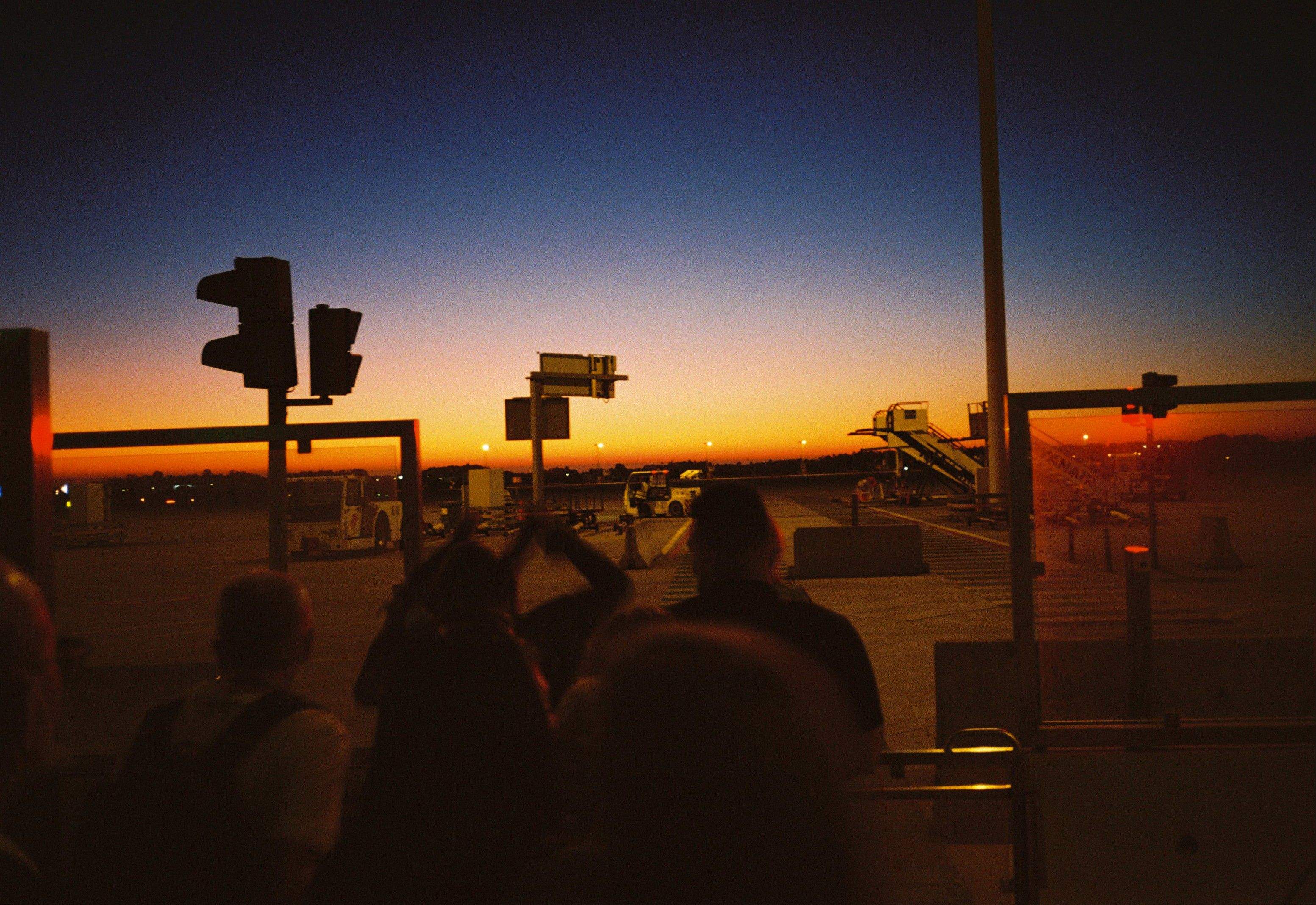 Esperant l'avió · Aeroport Francisco Sá Carneiro, Porto  FOTO: Marçal Pla Vallejo