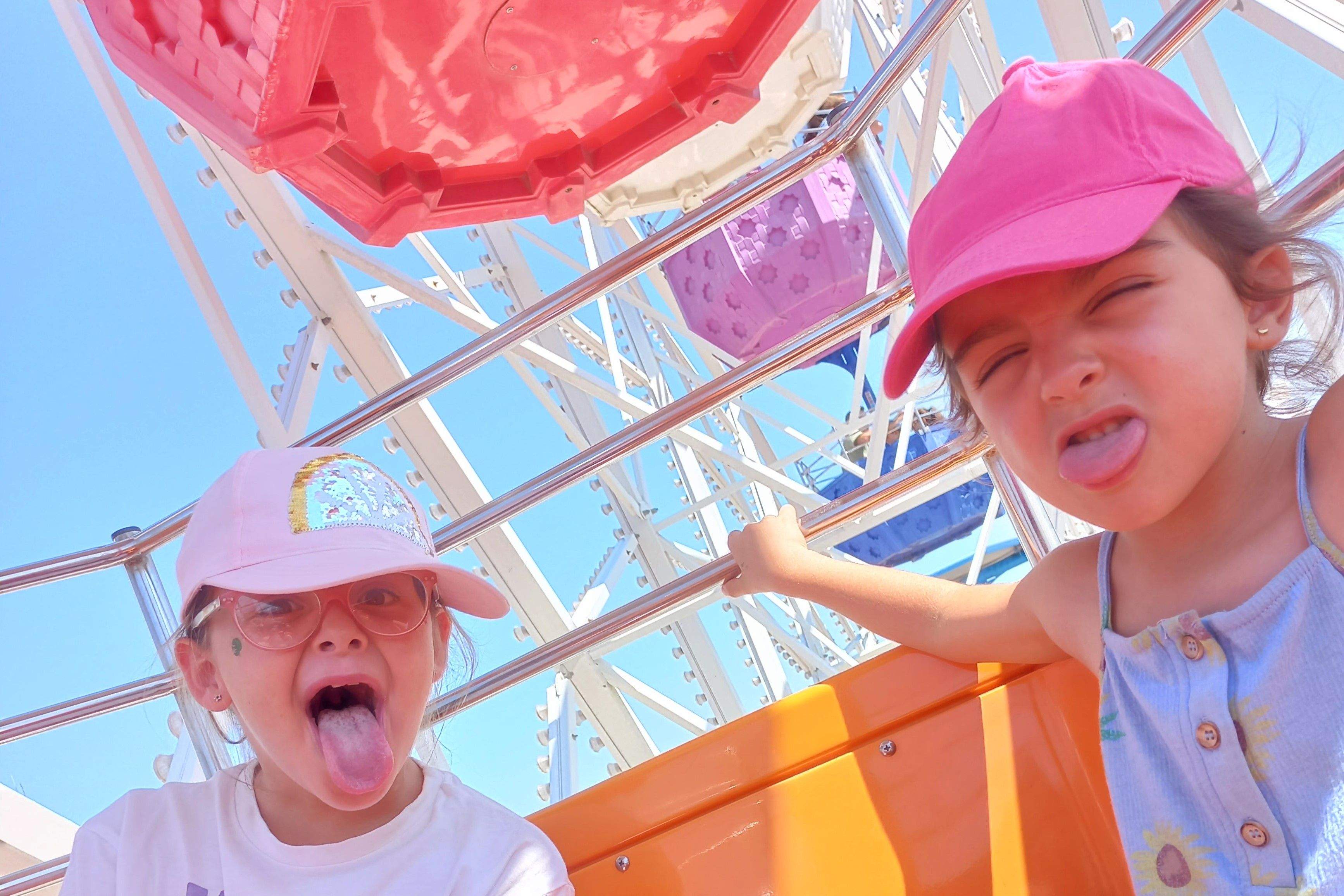 Gira gira. · Tibidabo.  FOTO: Silvia Morales Bordes