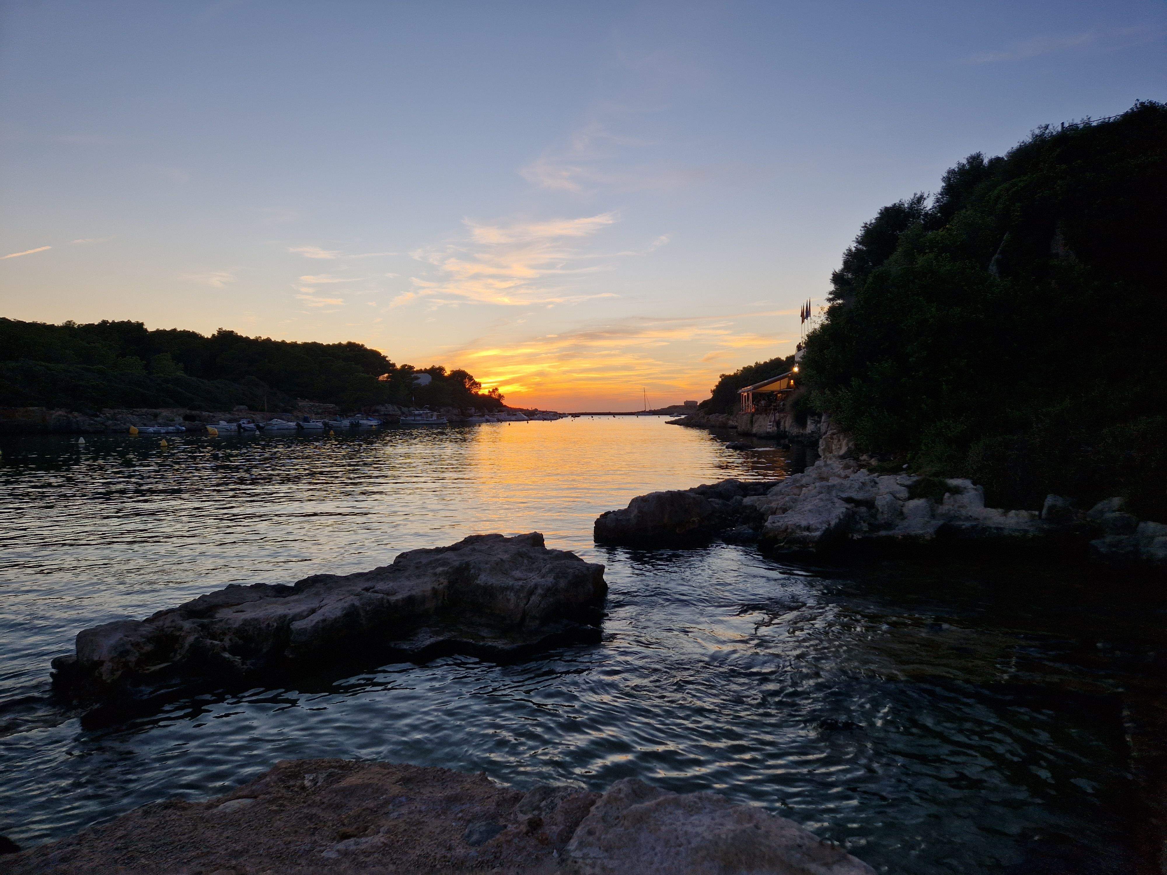 L'última espurna de l'estiu · Cala Santandria, Menorca FOTO: Cristina Elisabet Rodríguez Palmer