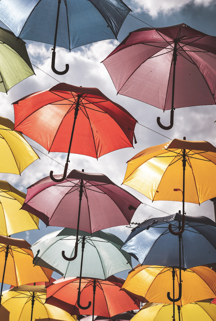 Les parapluies de gap  · Gap, altos Alpes de Francia  FOTO: Samuel  Renaud