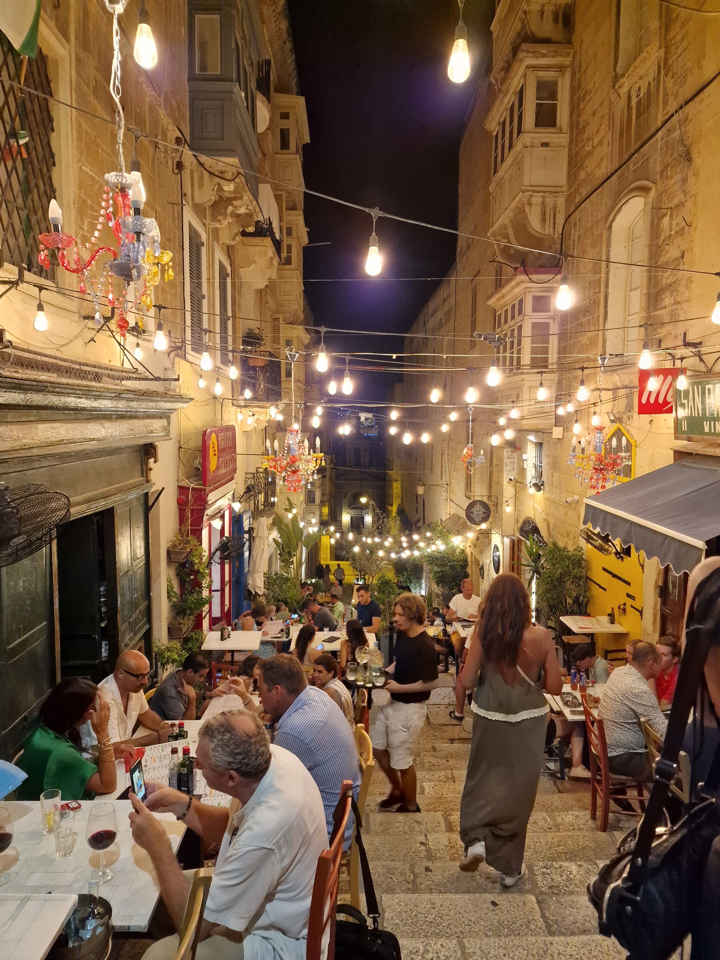 Malta's nightlife  · La Valletta, Malta FOTO:  Daniel  Sanz Cáceres 