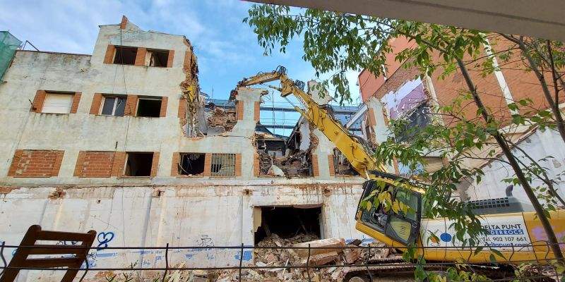 Aquest edifici estava afectat per aluminosi. FOTO: TOT