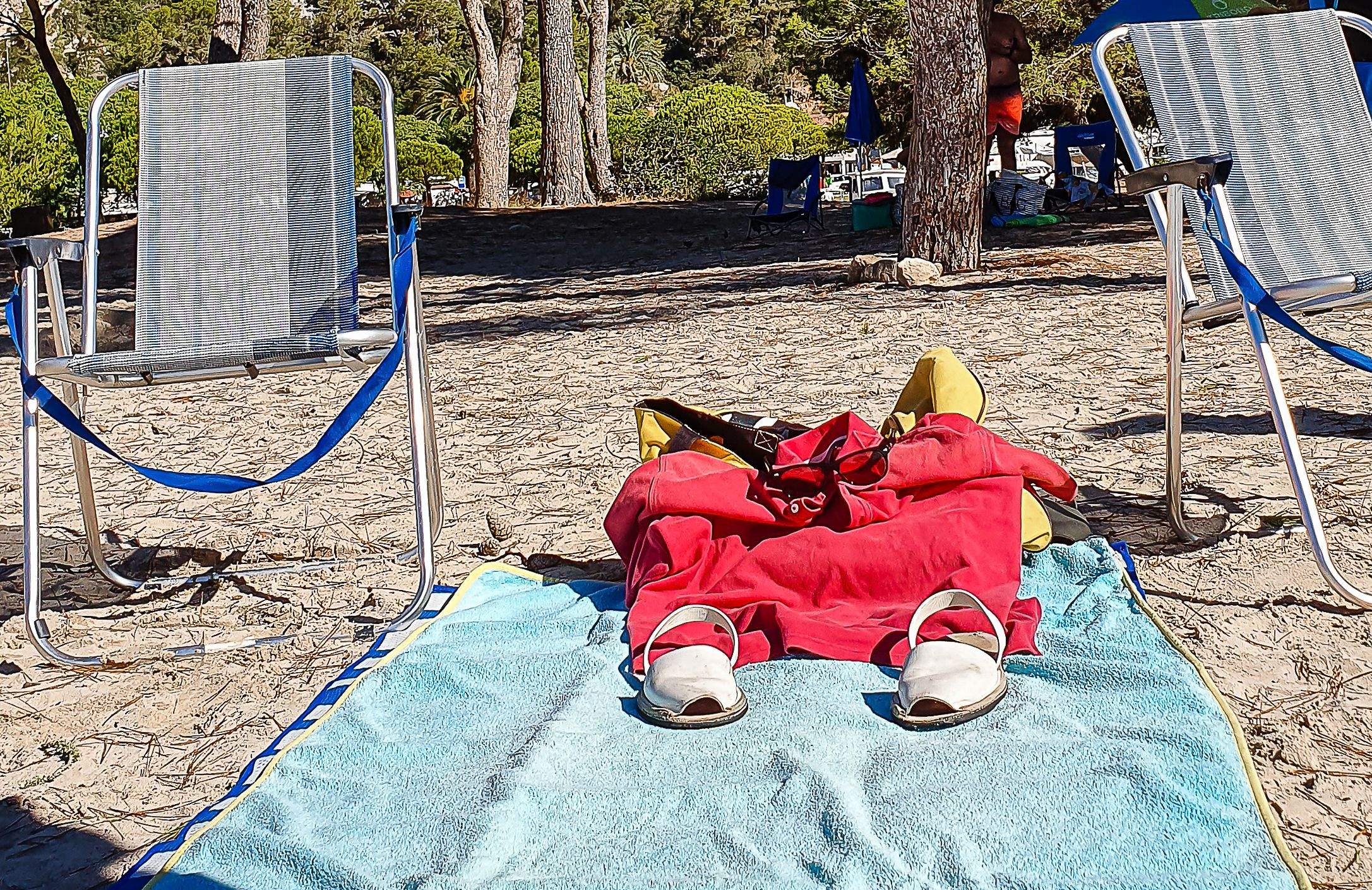 FOS PER LA CALOR · CALA GALDANA (MENORCA) FOTO:  MERCE DEPARES HUERVA