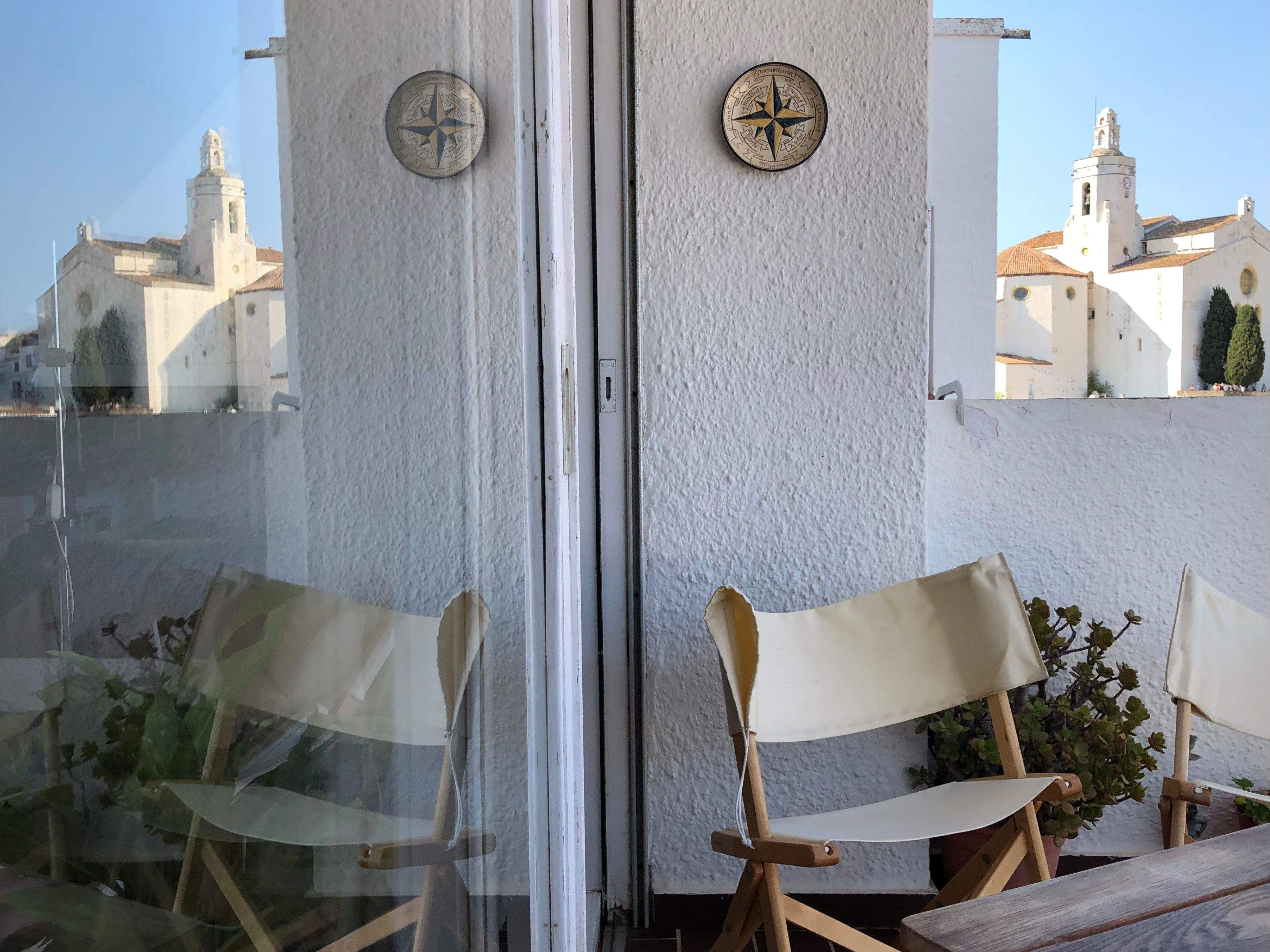 El reflex de Santa Maria · Cadaqués FOTO:  Montserrat Texidó Carbonell