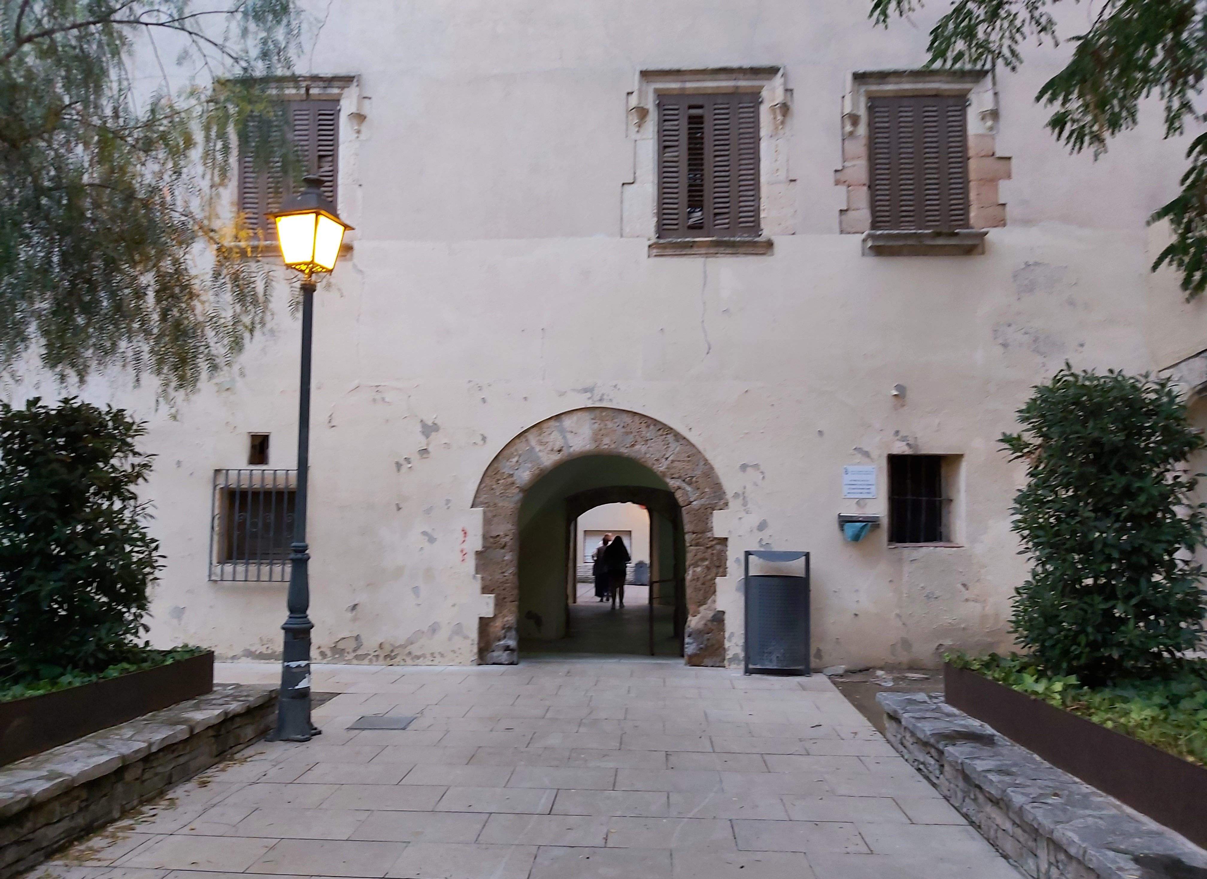 El fanal que il.lumina Sant Quintí · Sant Quintí de Mediona FOTO:  Judit Güell Torné