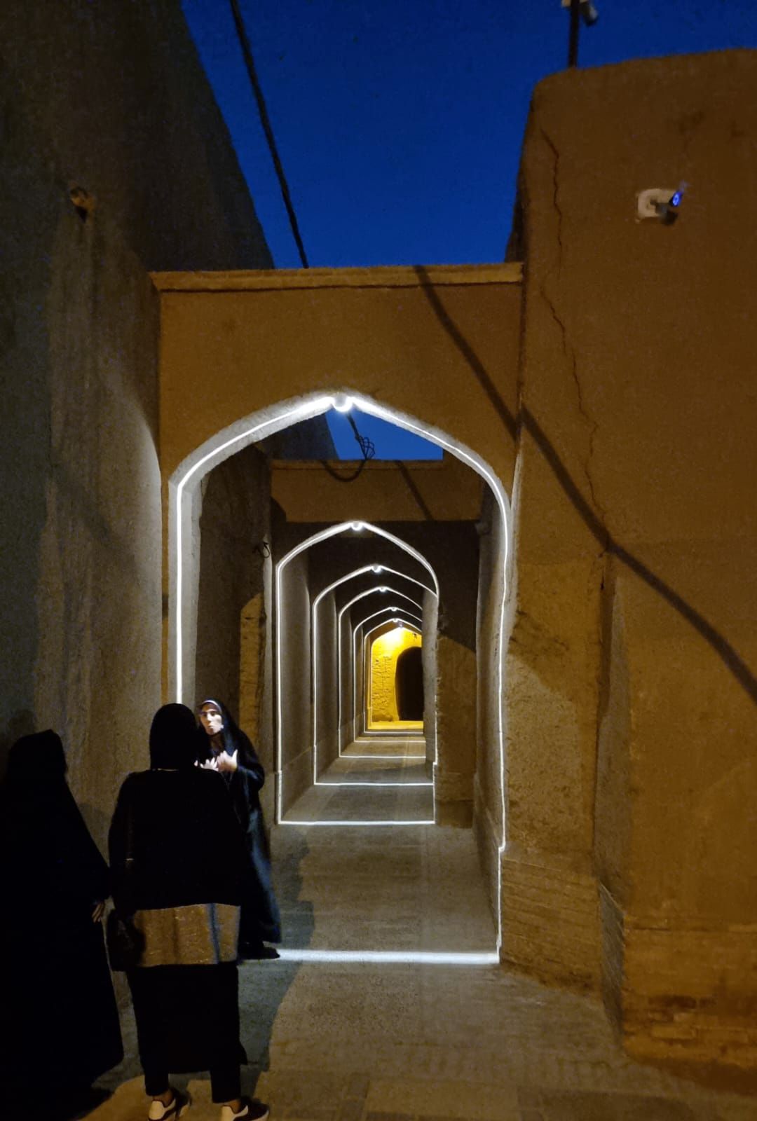 Calma nocturna · yahz (Irán) FOTO:  José Antonio Lorenz Garcia