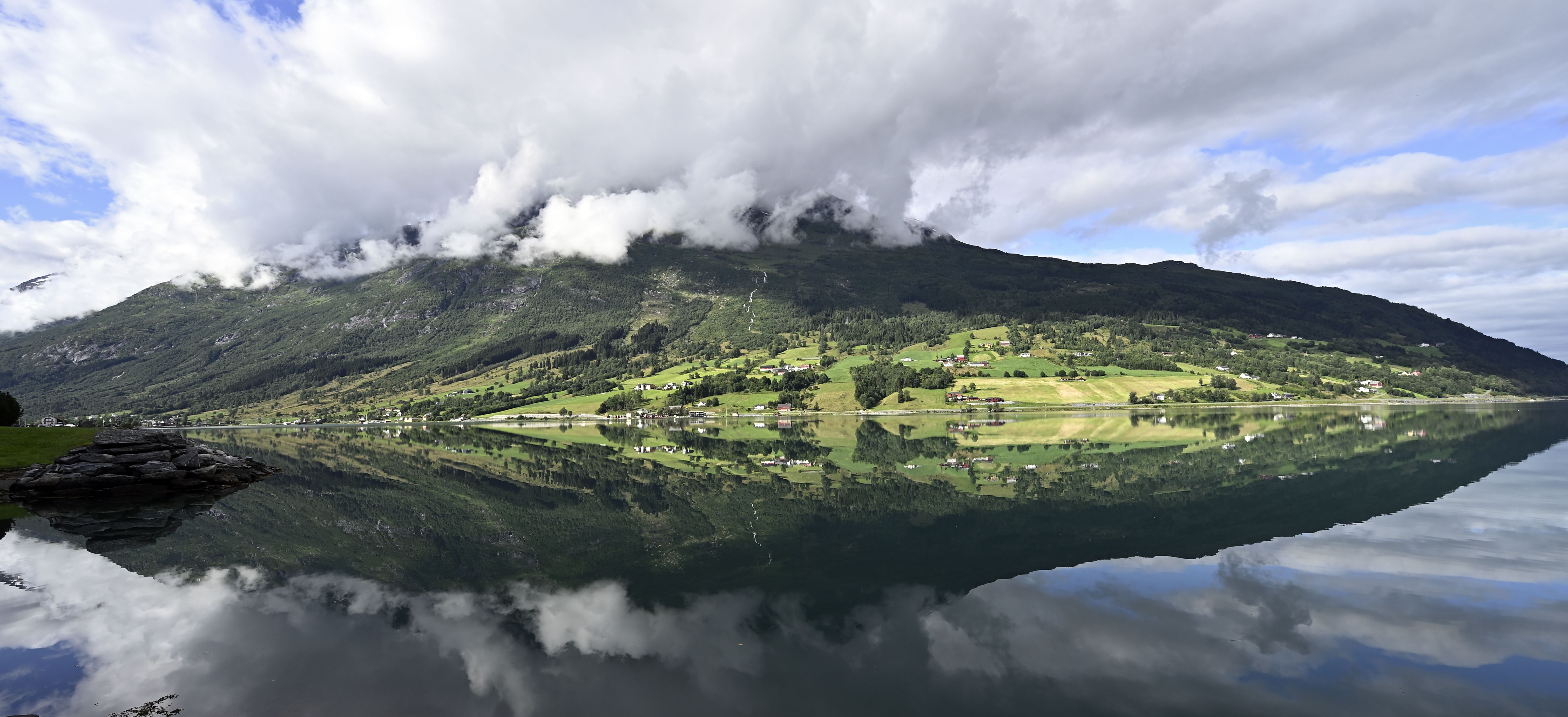 Bellesa duplicada · Stryn (Noruega) FOTO:  Xavier Tafunell Sambola