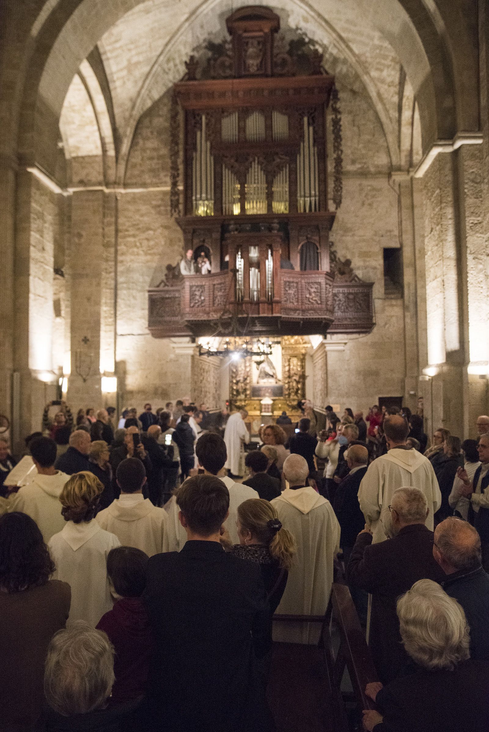 L'orgue del Monestir de Sant Cugat durant la benedicció. FOTO: Bernat Millet