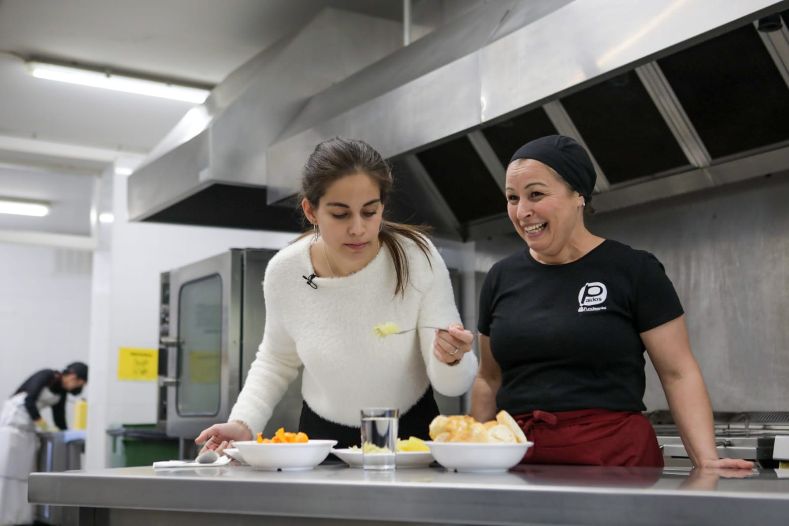 La Mariona d'Eufòria visita l'escola Pi d'en Xandri pel programa 'Bo, Sa, D'aquí'. FOTO: Ajuntament