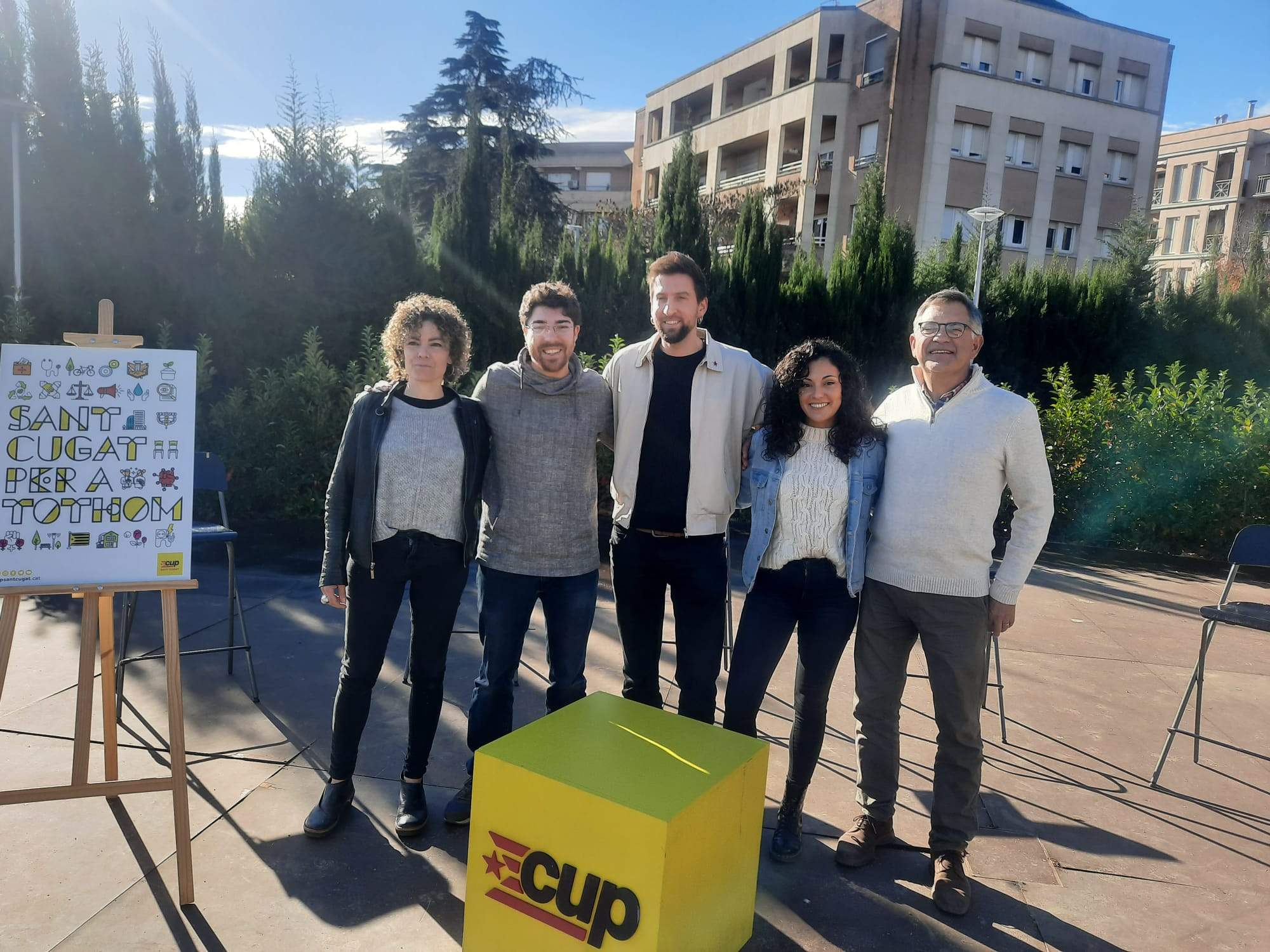 Alba Johé, Oriol Sánchez, Marco Simarro, Ariadna Sierra i Francesc Colom són els cinc primers noms de la llista de la CUP a les eleccions municipals de Sant Cugat FOTO: TOT
