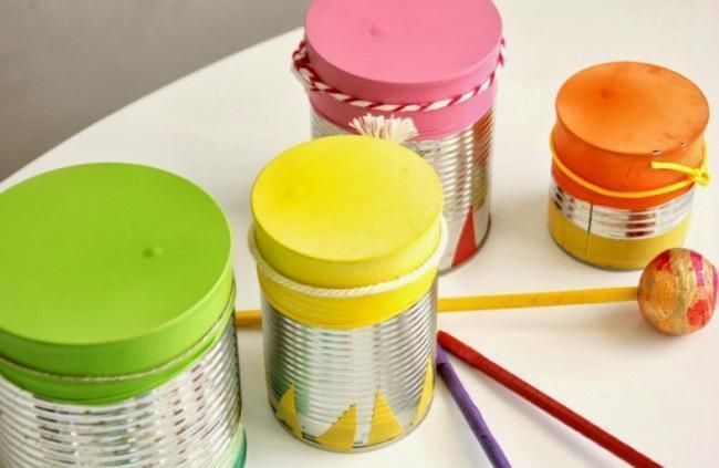 Instruments de materials reciclats