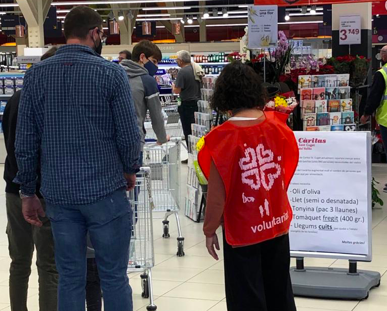Recollida d'aliments de Càritas