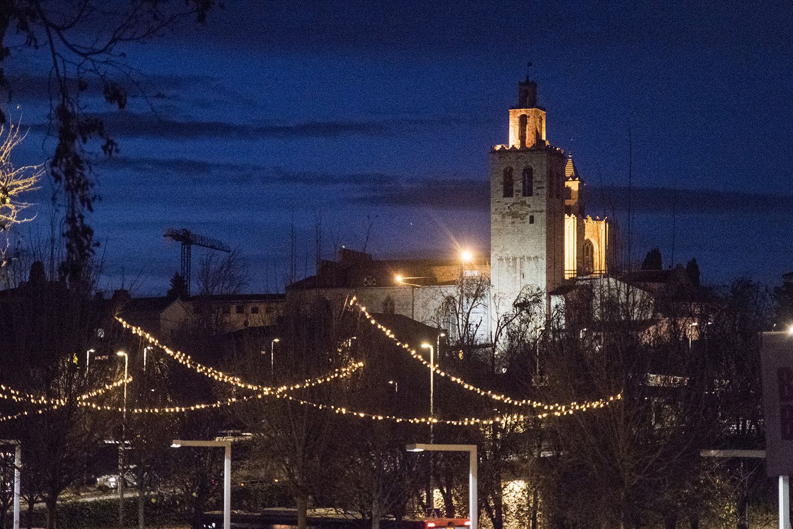 Llums de Nadal a Sant Cugat. FOTO: Bernat Millet.