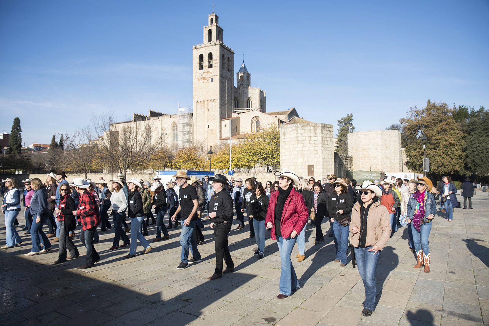 Ballada participativa de Country per la Marató de TV3. FOTO: Bernat Millet.